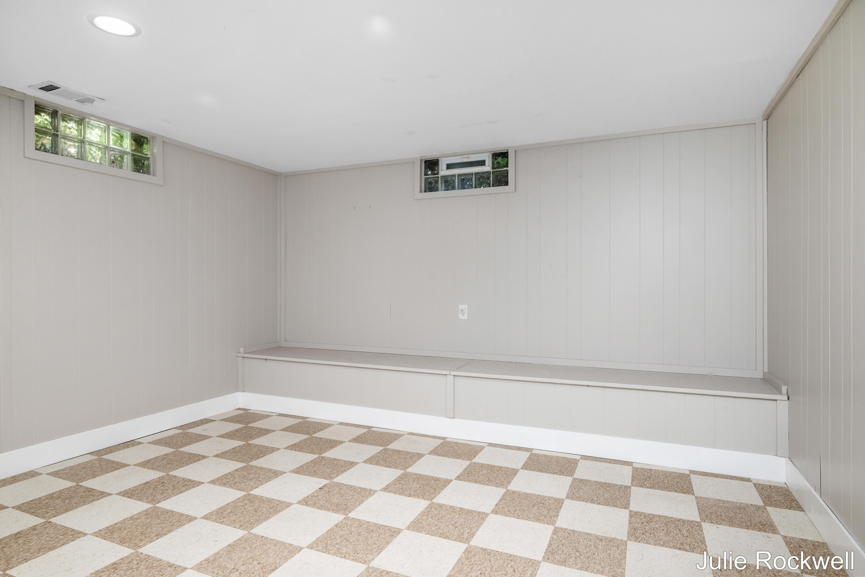 1433 Sherwood Avenue SE Grand Rapids MI 49506