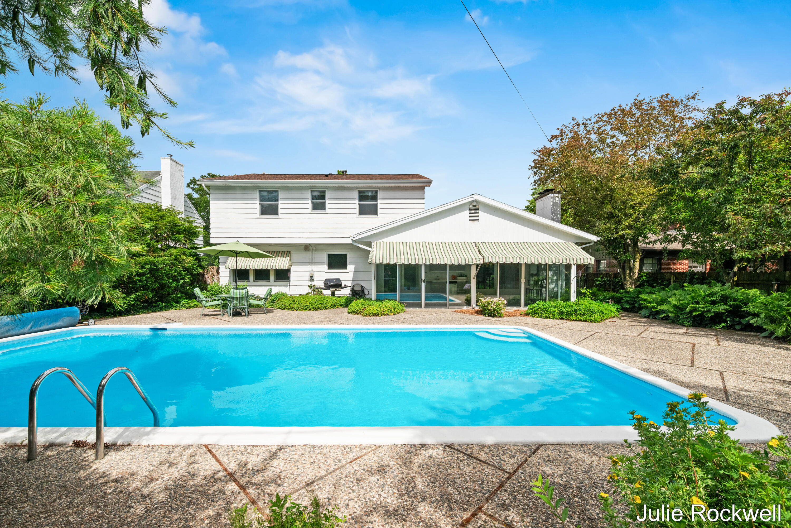 1433 Sherwood Avenue SE Grand Rapids MI 49506