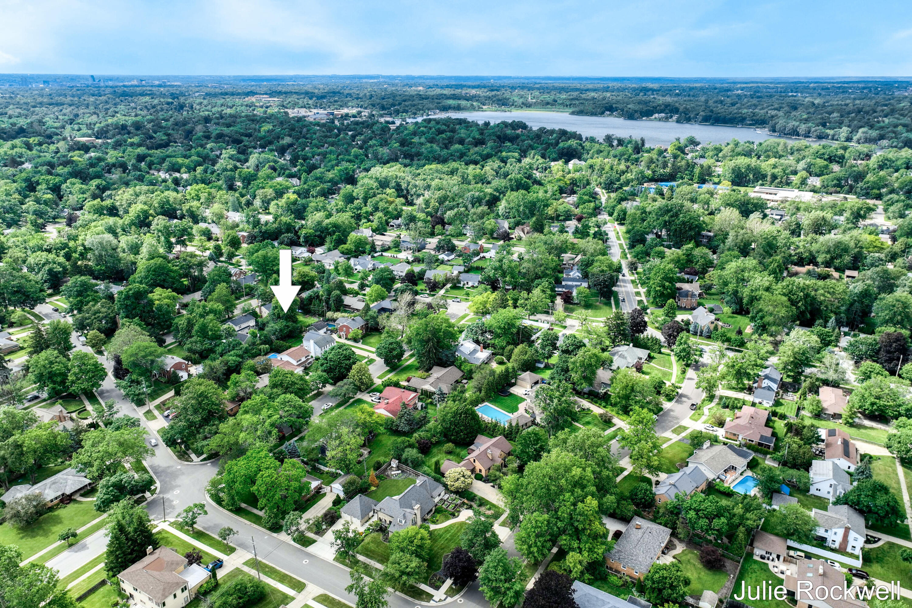 1433 Sherwood Avenue SE Grand Rapids MI 49506