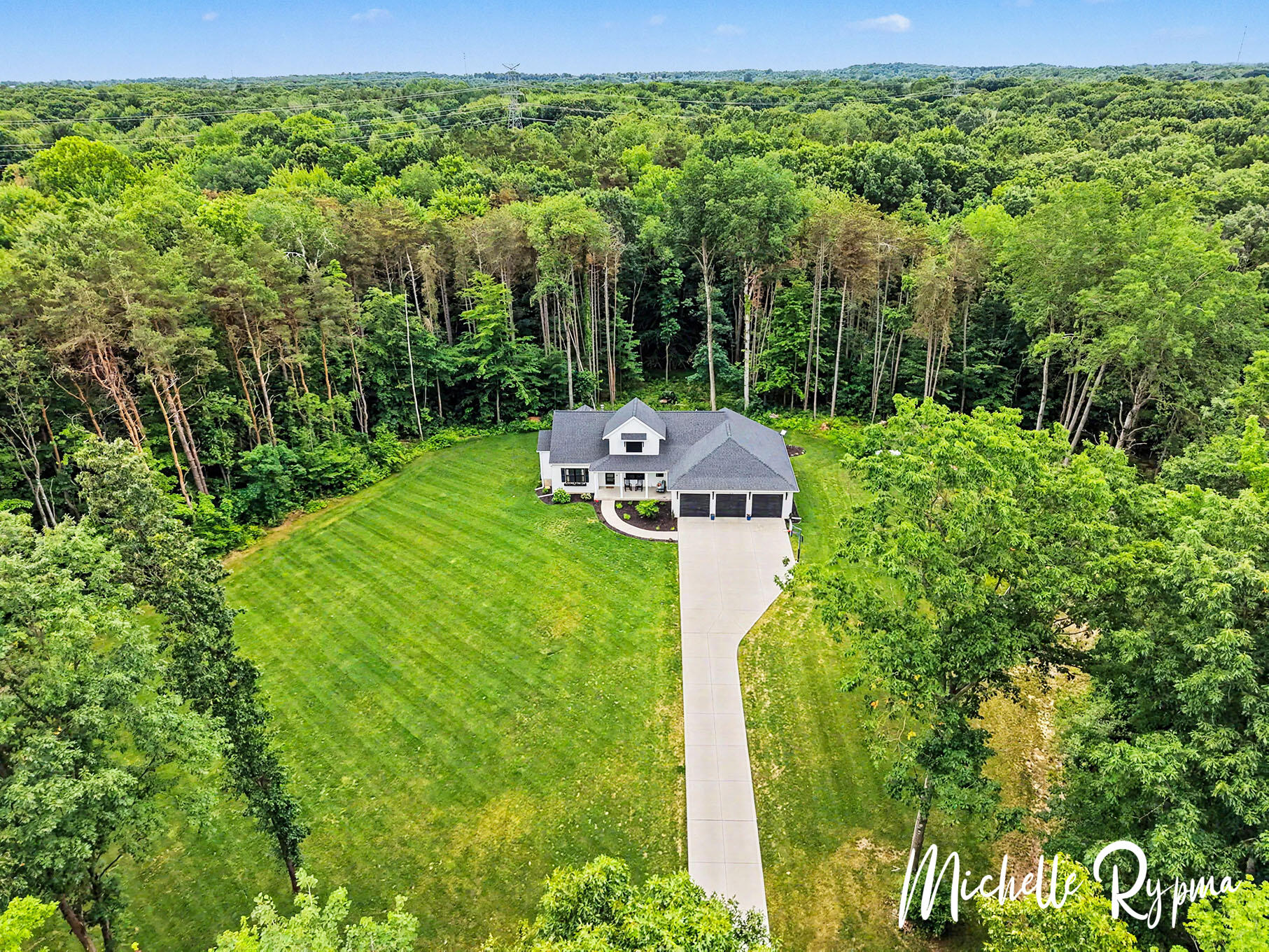 5812 Timber Bluff Trail Fennville MI 49408