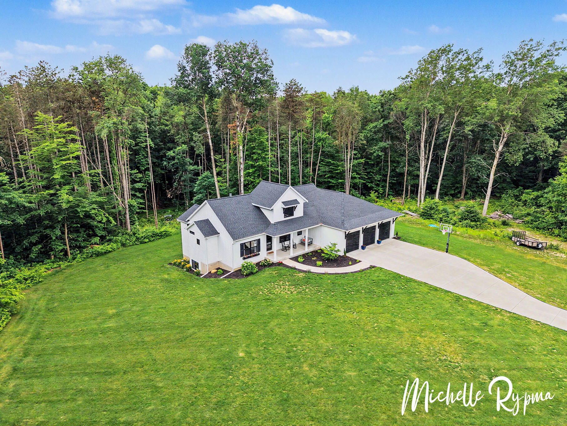 5812 Timber Bluff Trail Fennville MI 49408