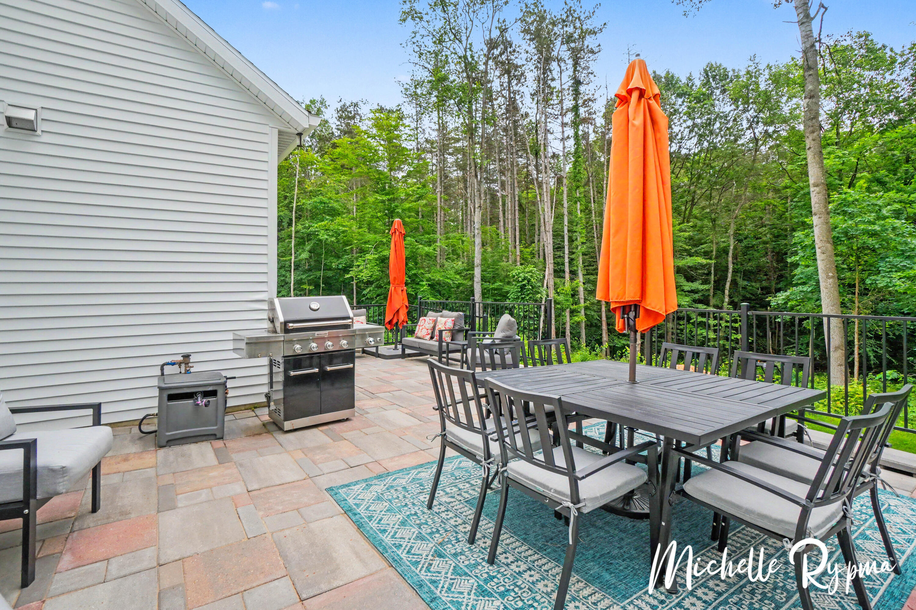 5812 Timber Bluff Trail Fennville MI 49408