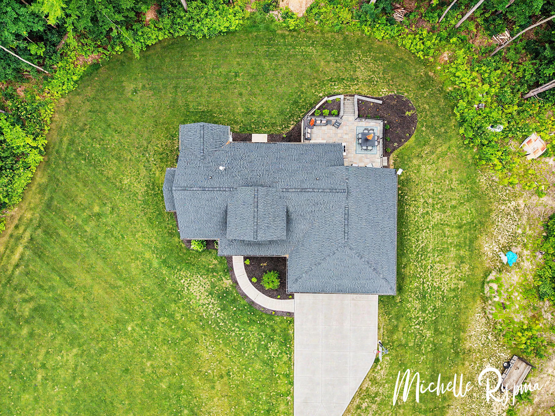 5812 Timber Bluff Trail Fennville MI 49408