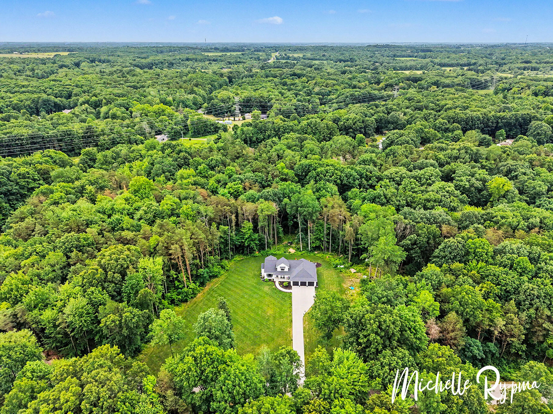 5812 Timber Bluff Trail Fennville MI 49408