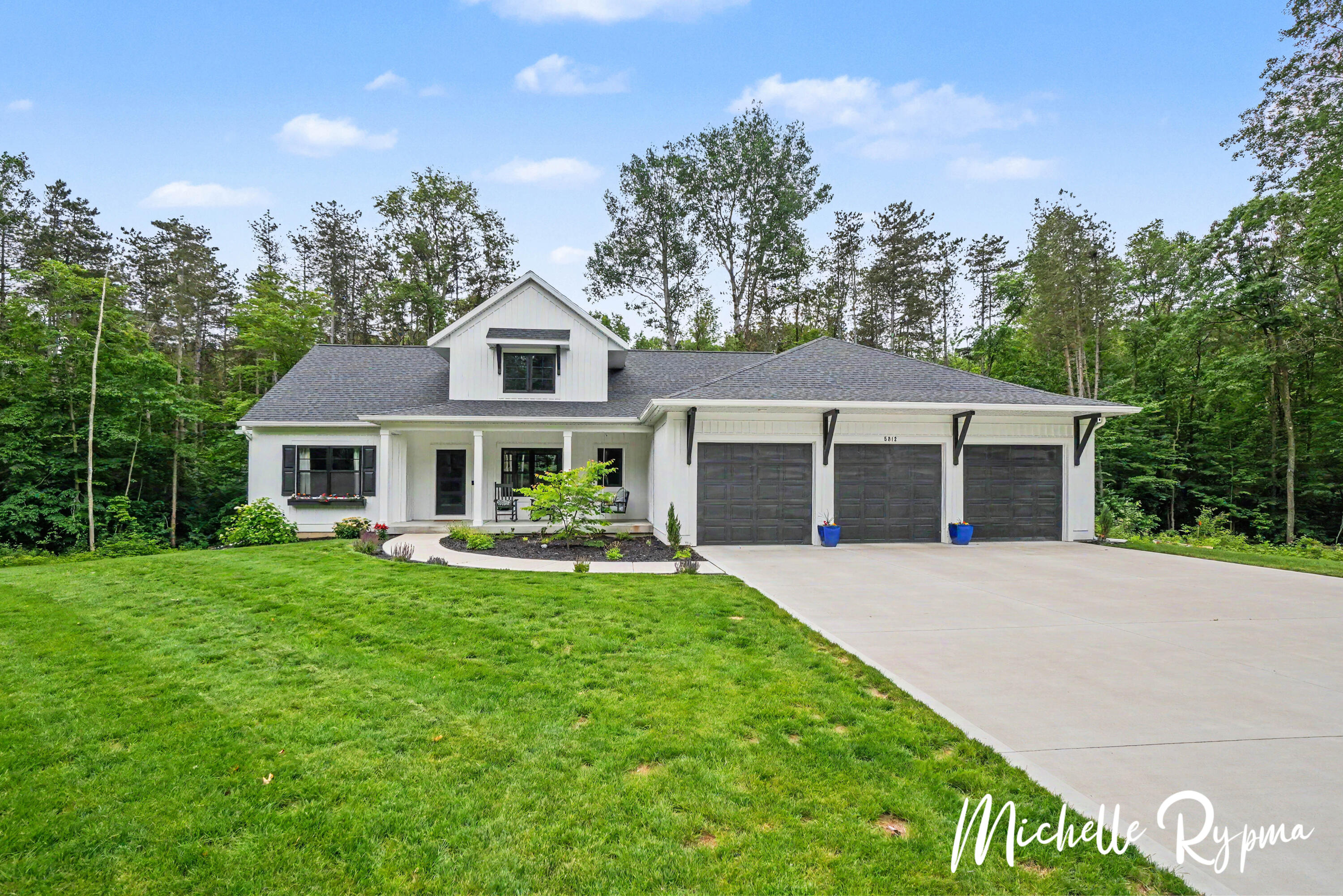 5812 Timber Bluff Trail Fennville MI 49408