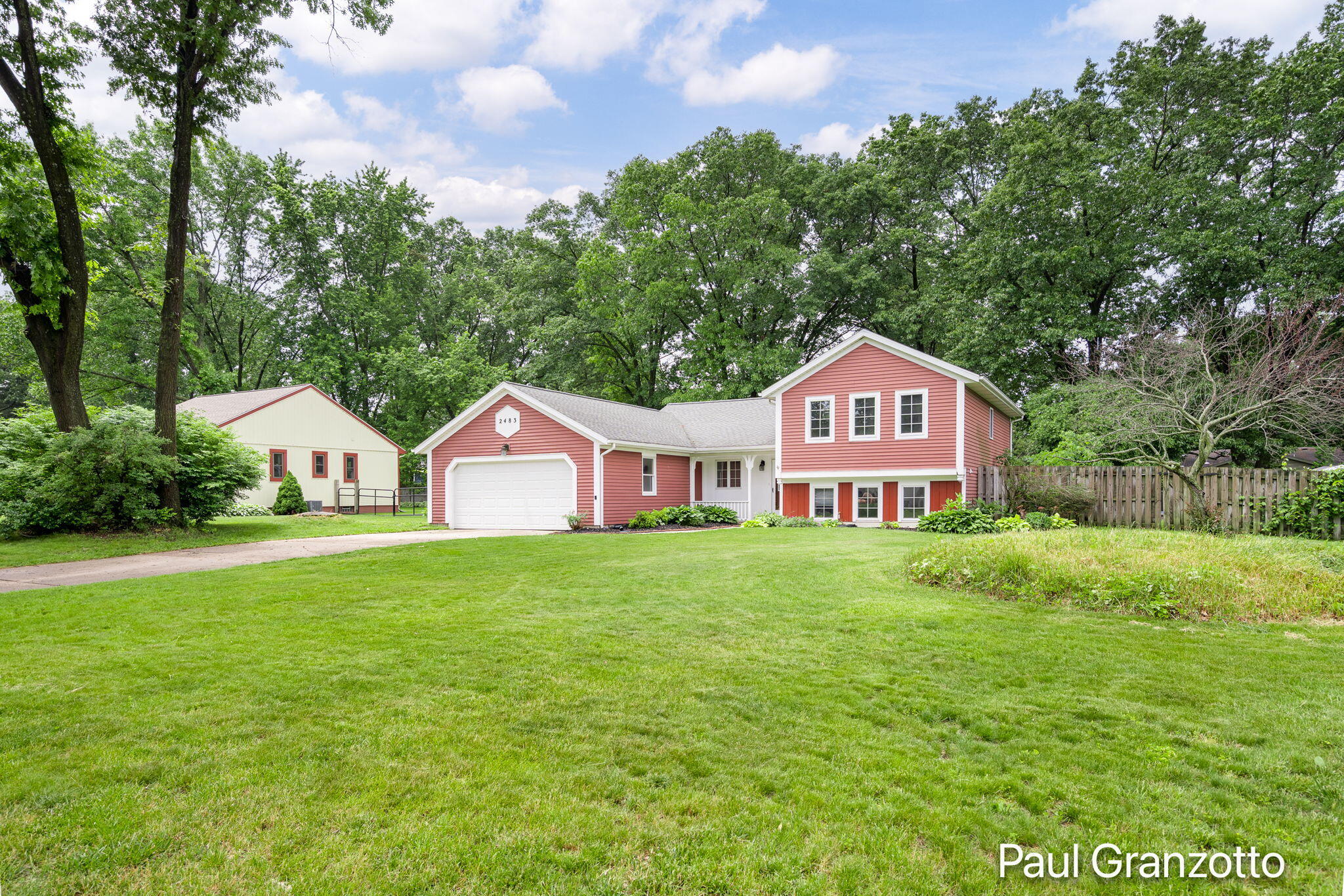 2483 Russit Drive NE Grand Rapids MI 49525