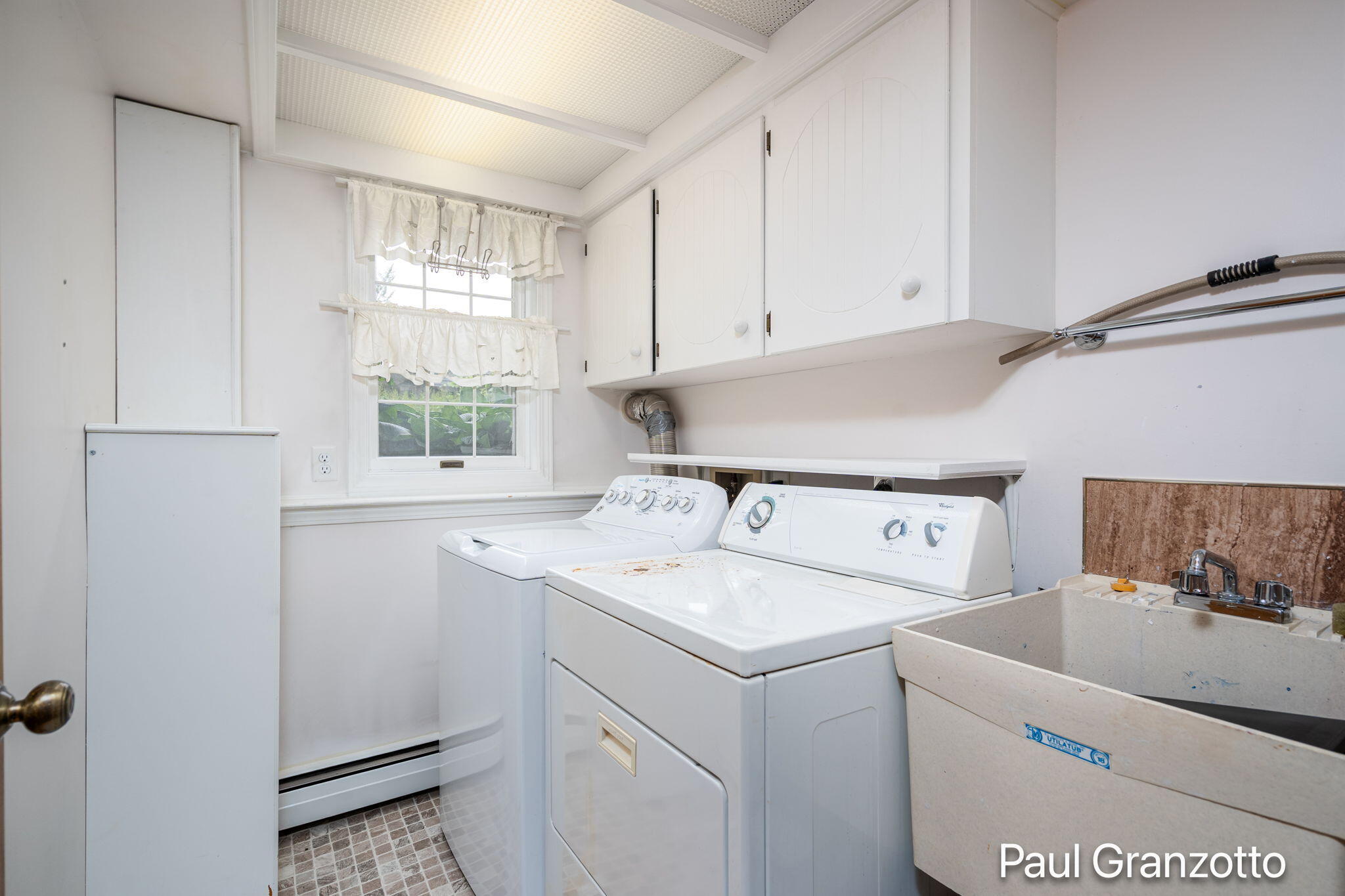2483 Russit Drive NE Grand Rapids MI 49525