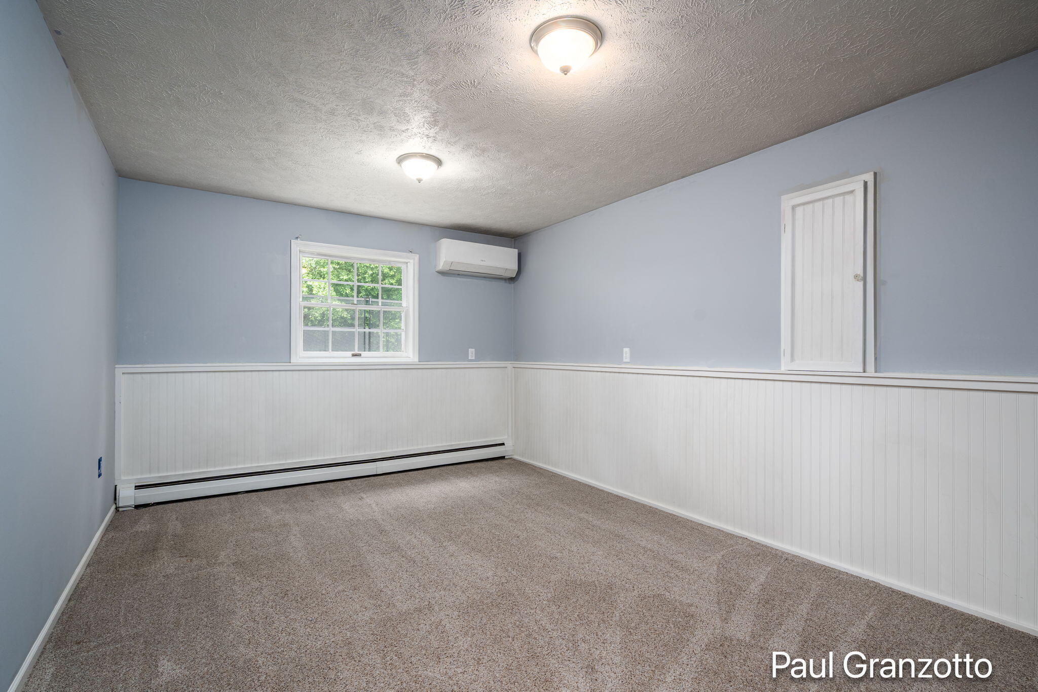 2483 Russit Drive NE Grand Rapids MI 49525