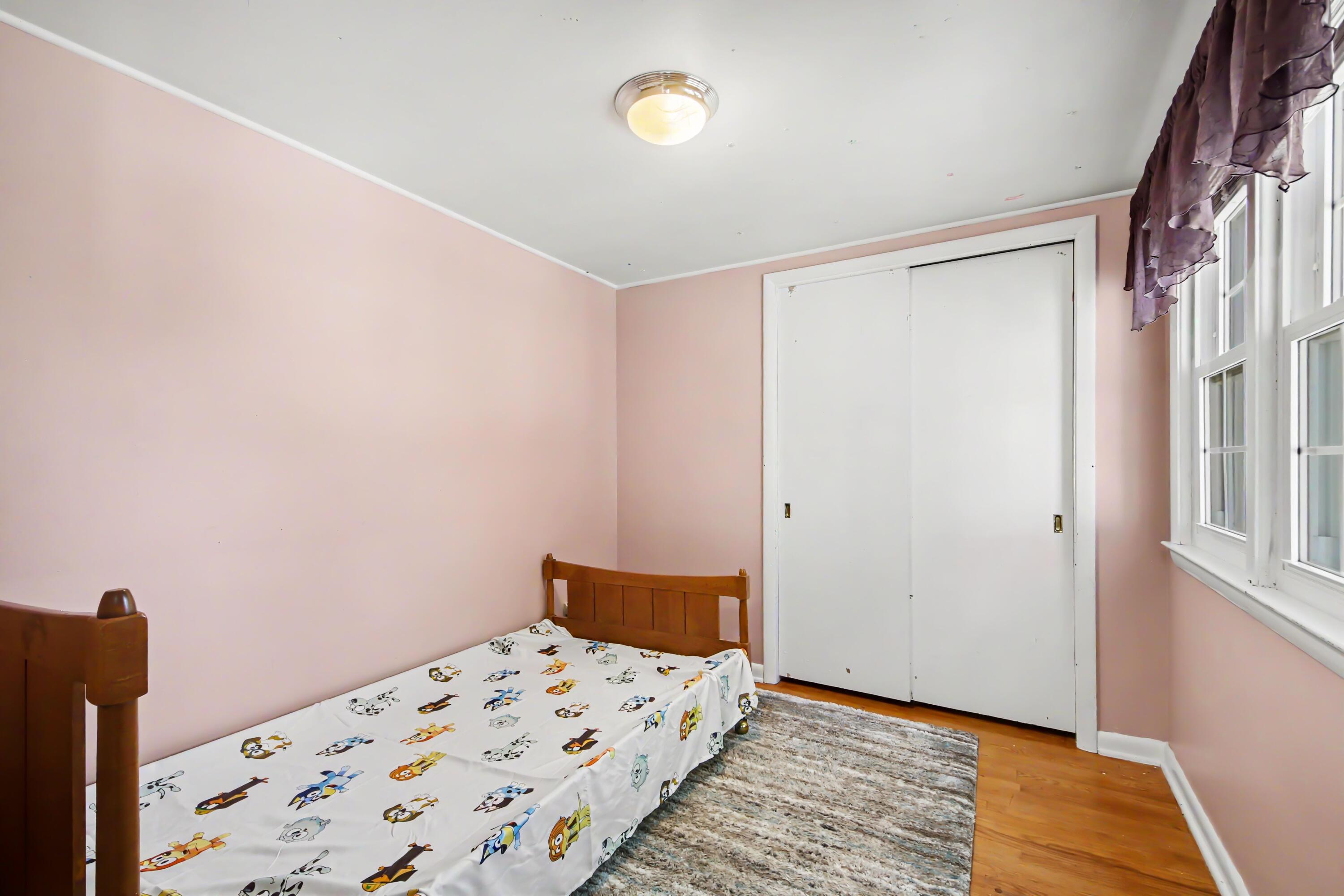 1765 Warwick Road SE East Grand Rapids MI 49506