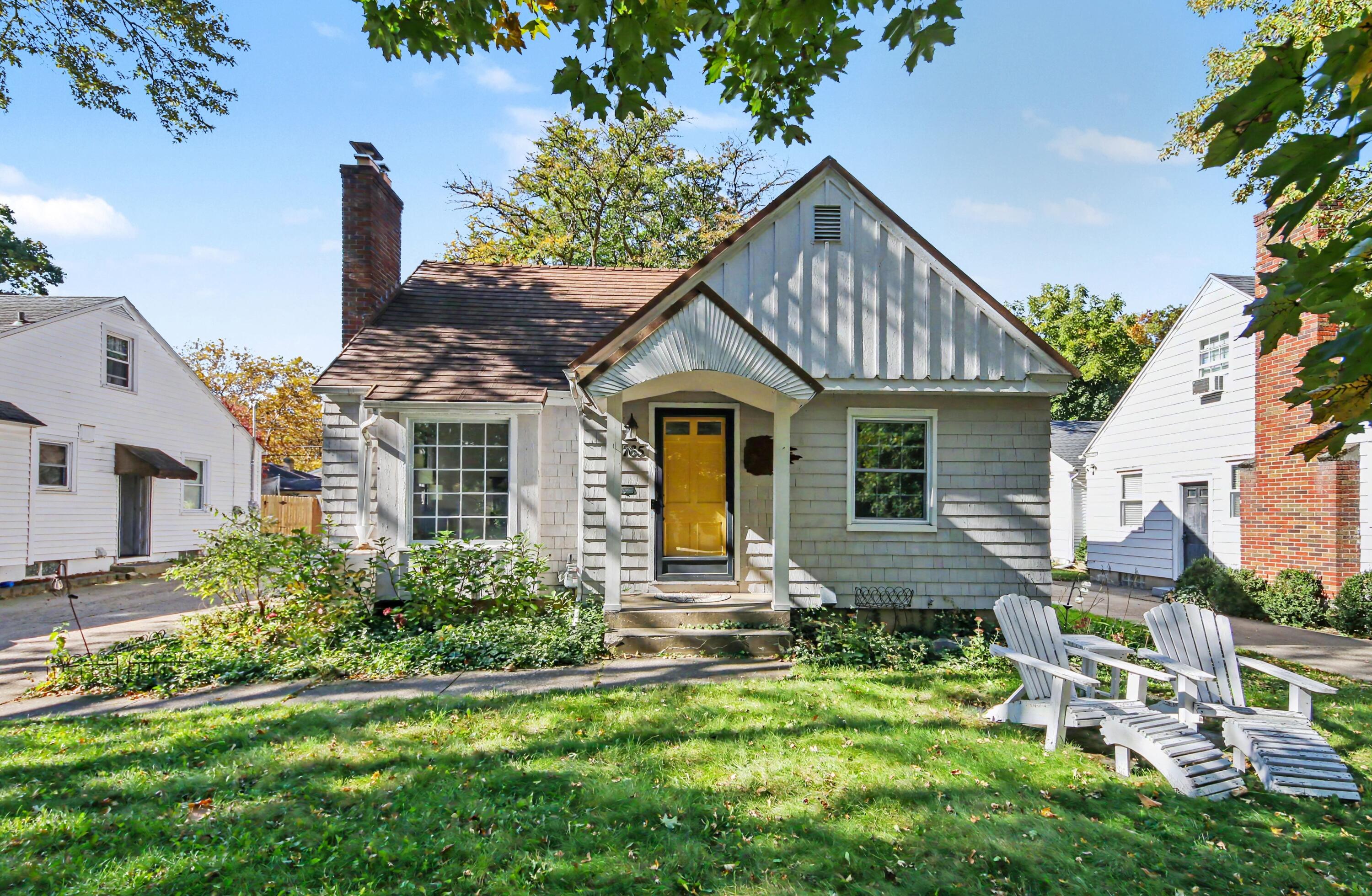 1765 Warwick Road SE East Grand Rapids MI 49506