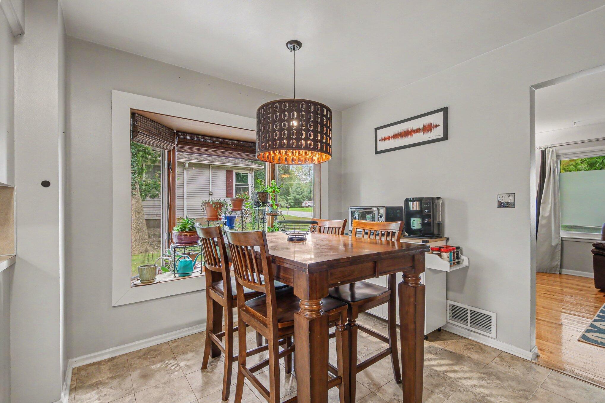 1438 Covell Avenue NW Grand Rapids MI 49504