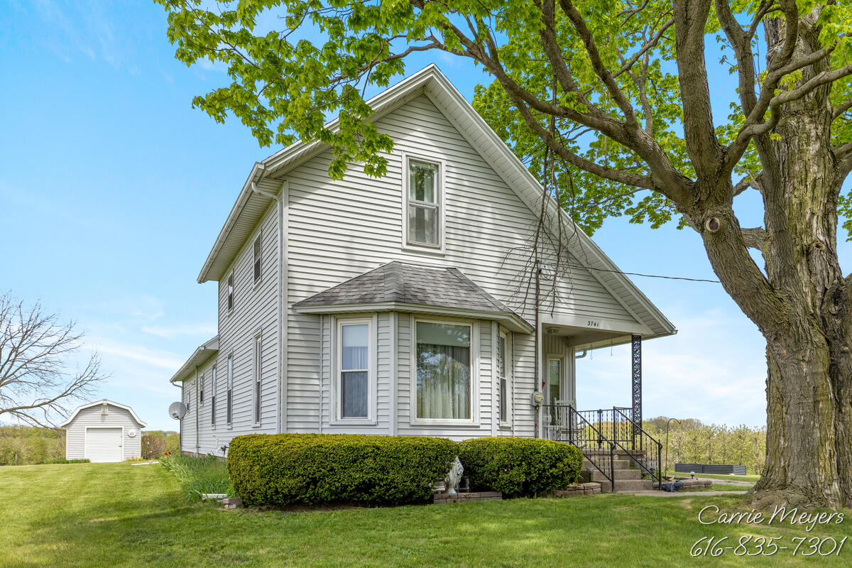 3741 8 Mile Road NW Grand Rapids MI 49544