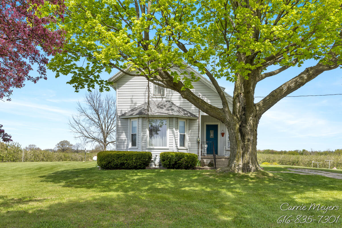 3741 8 Mile Road NW Grand Rapids MI 49544