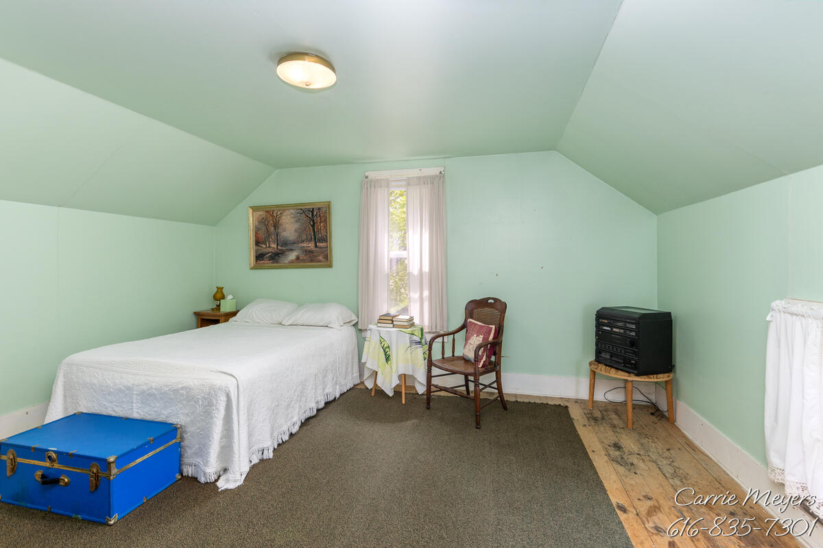 3741 8 Mile Road NW Grand Rapids MI 49544