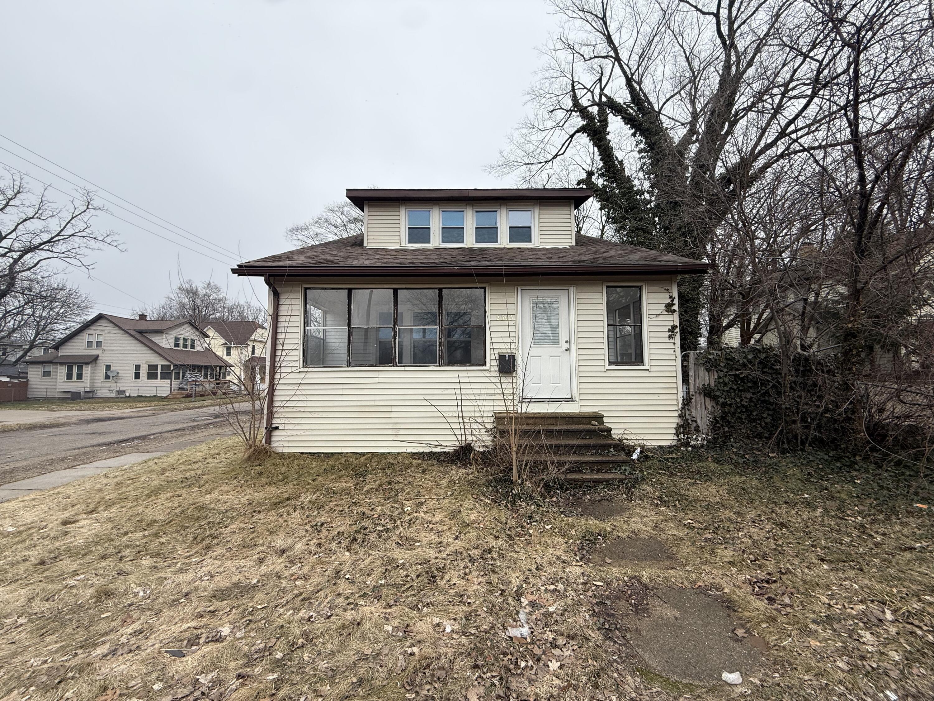 2303 Portage Street Kalamazoo MI 49001