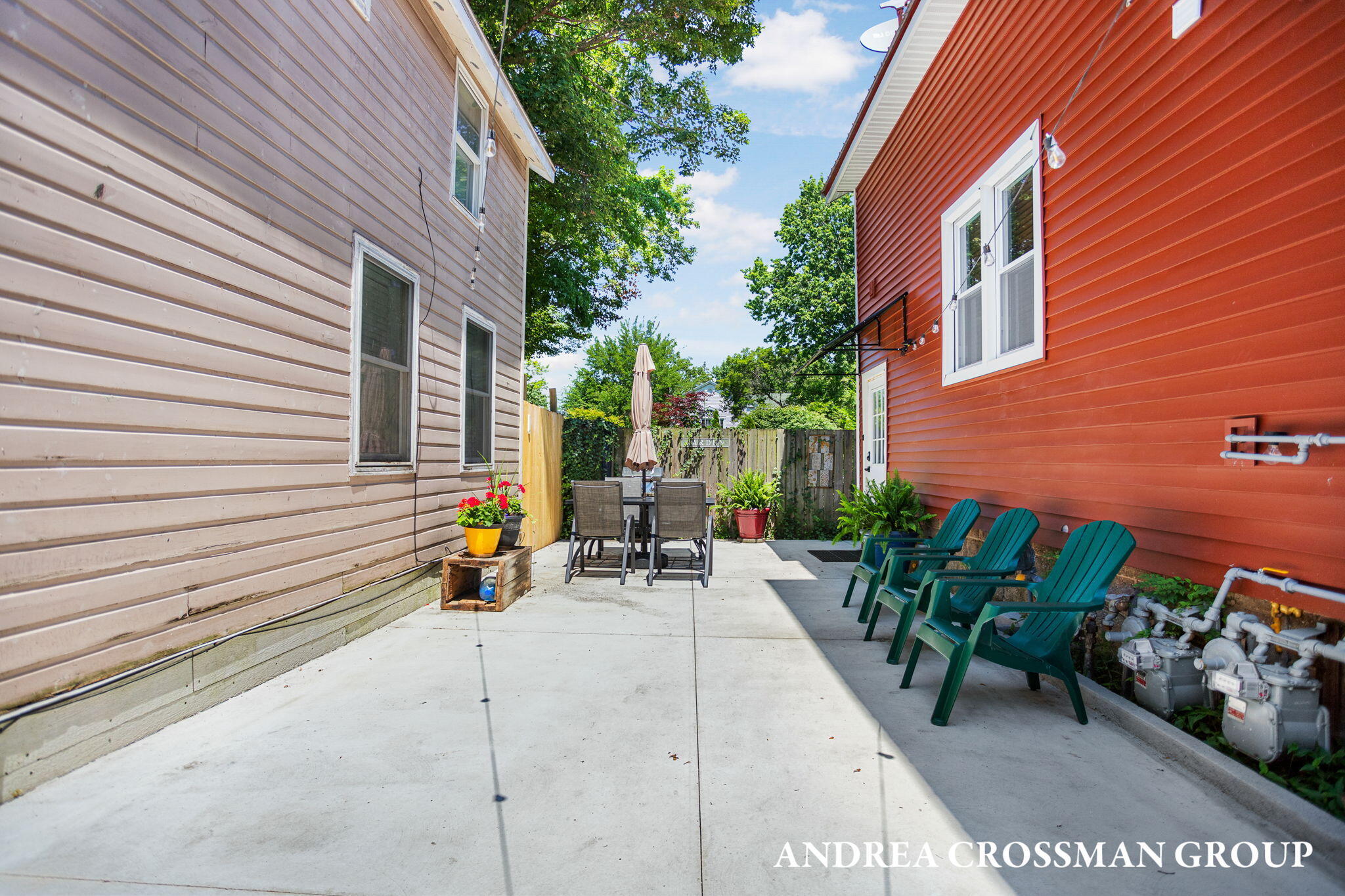118 Hoffman Street Saugatuck MI 49453