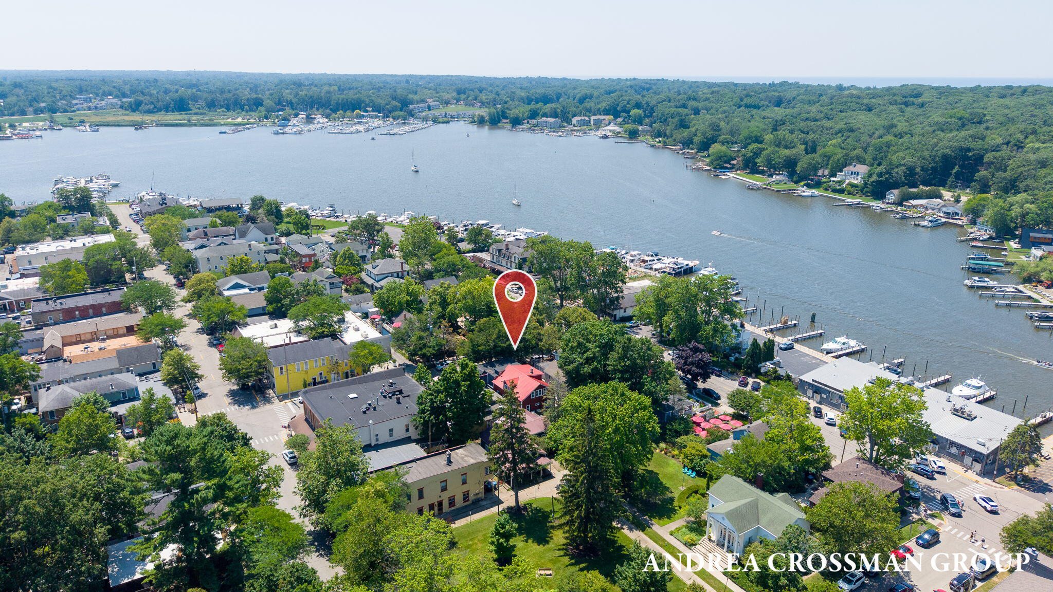 118 Hoffman Street Saugatuck MI 49453