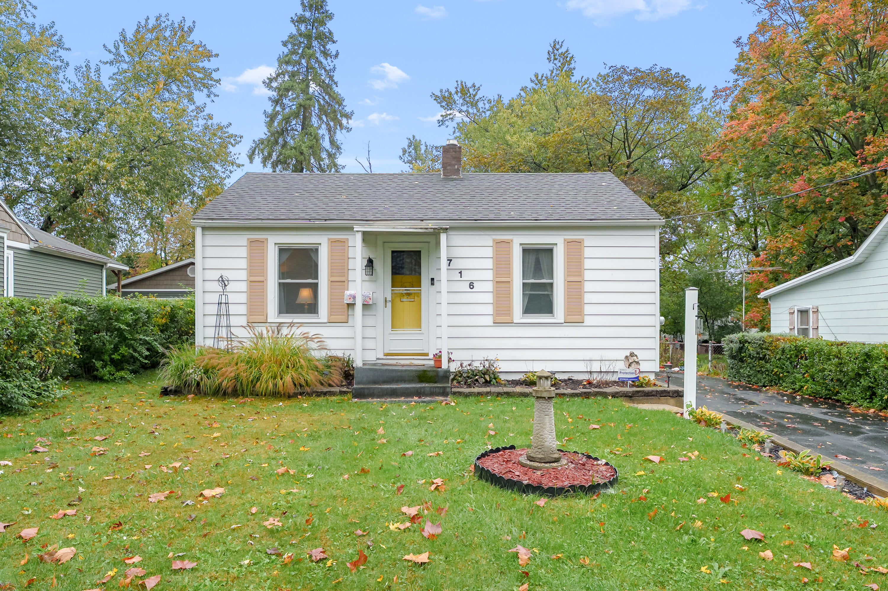 716 Liberty Street Kalamazoo MI 49008