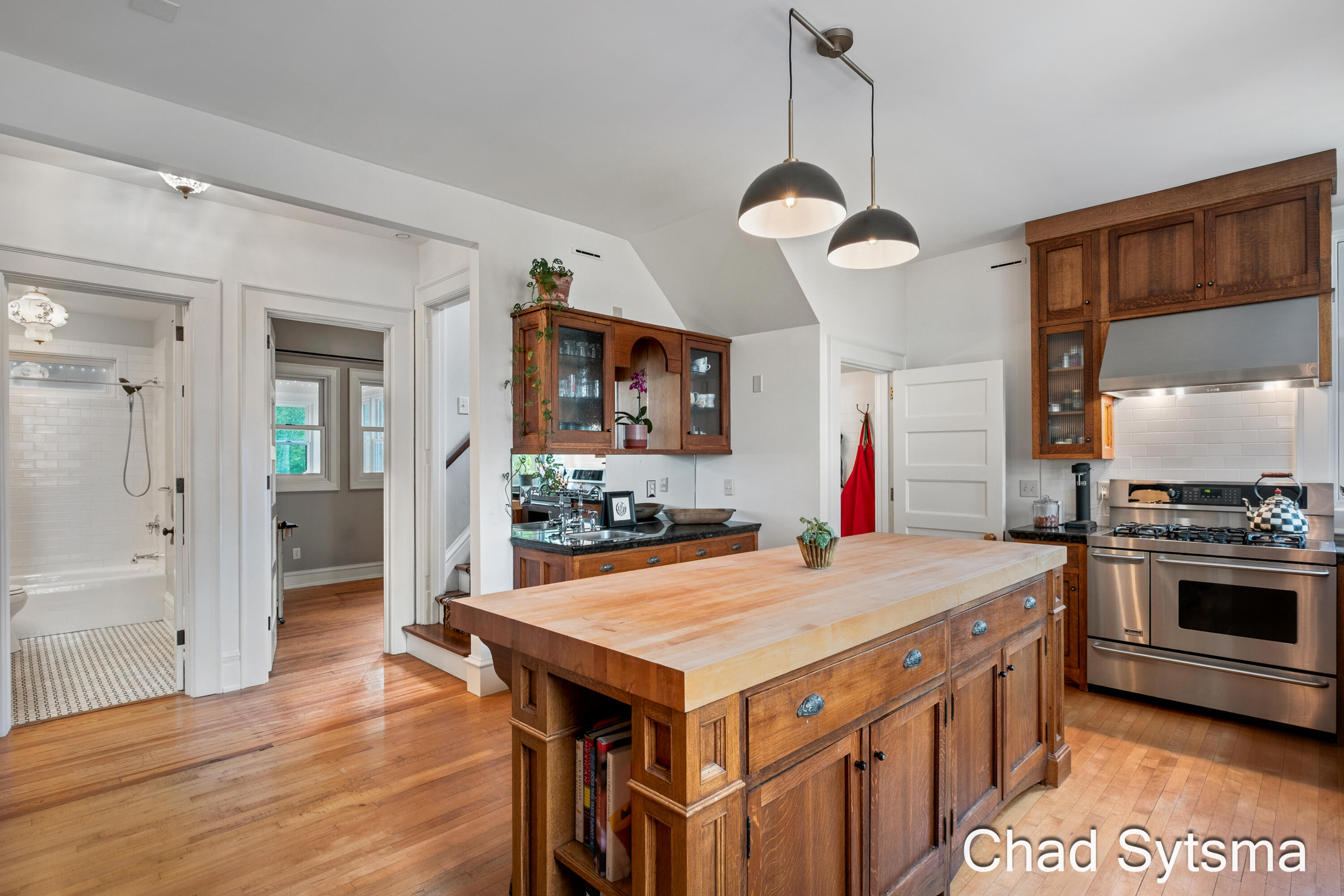 703 Madison Avenue SE Grand Rapids MI 49503