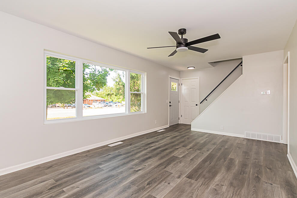 1822 W Centre Avenue Portage MI 49024
