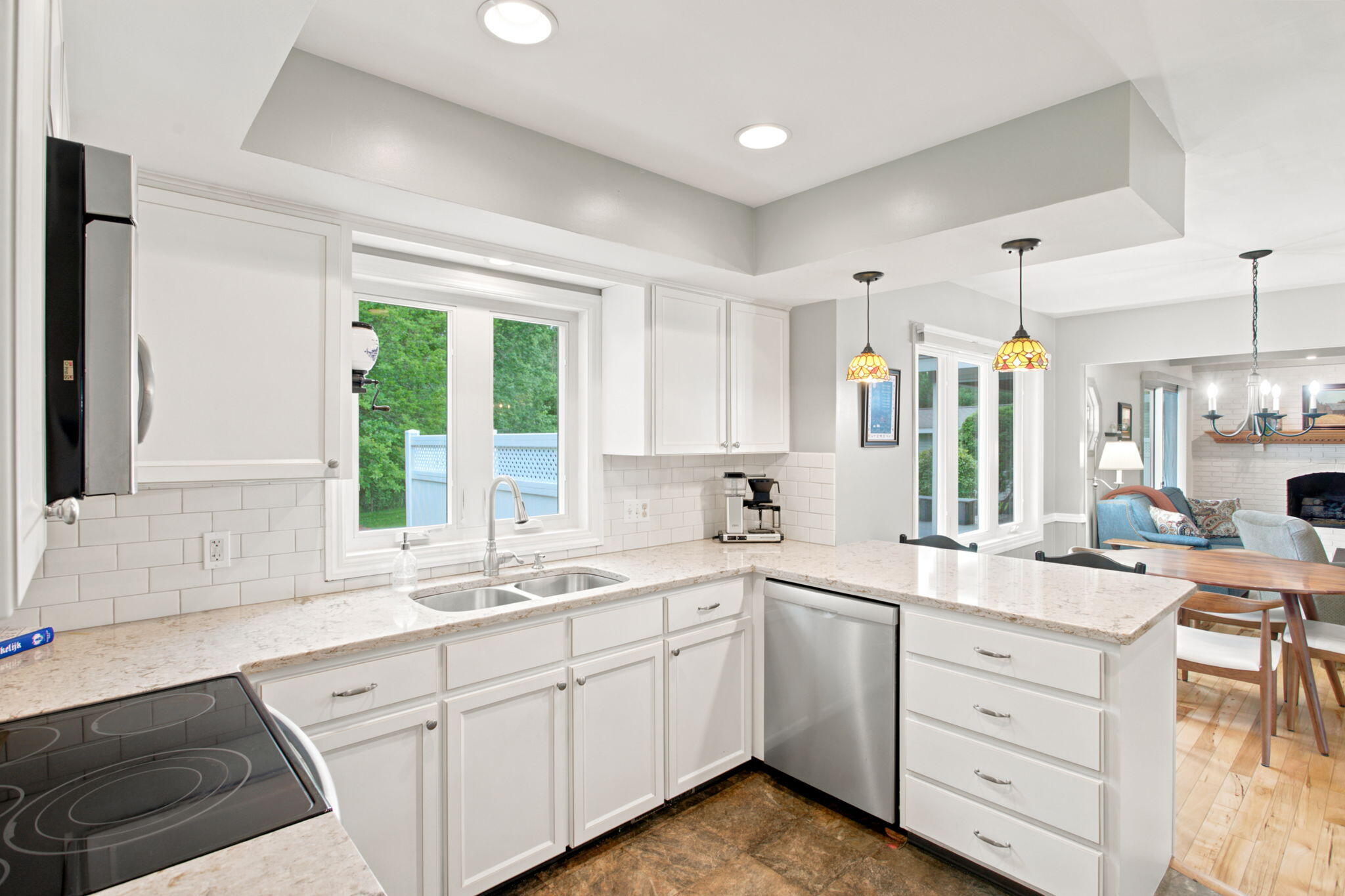 593 Alice Avenue Zeeland MI 49464
