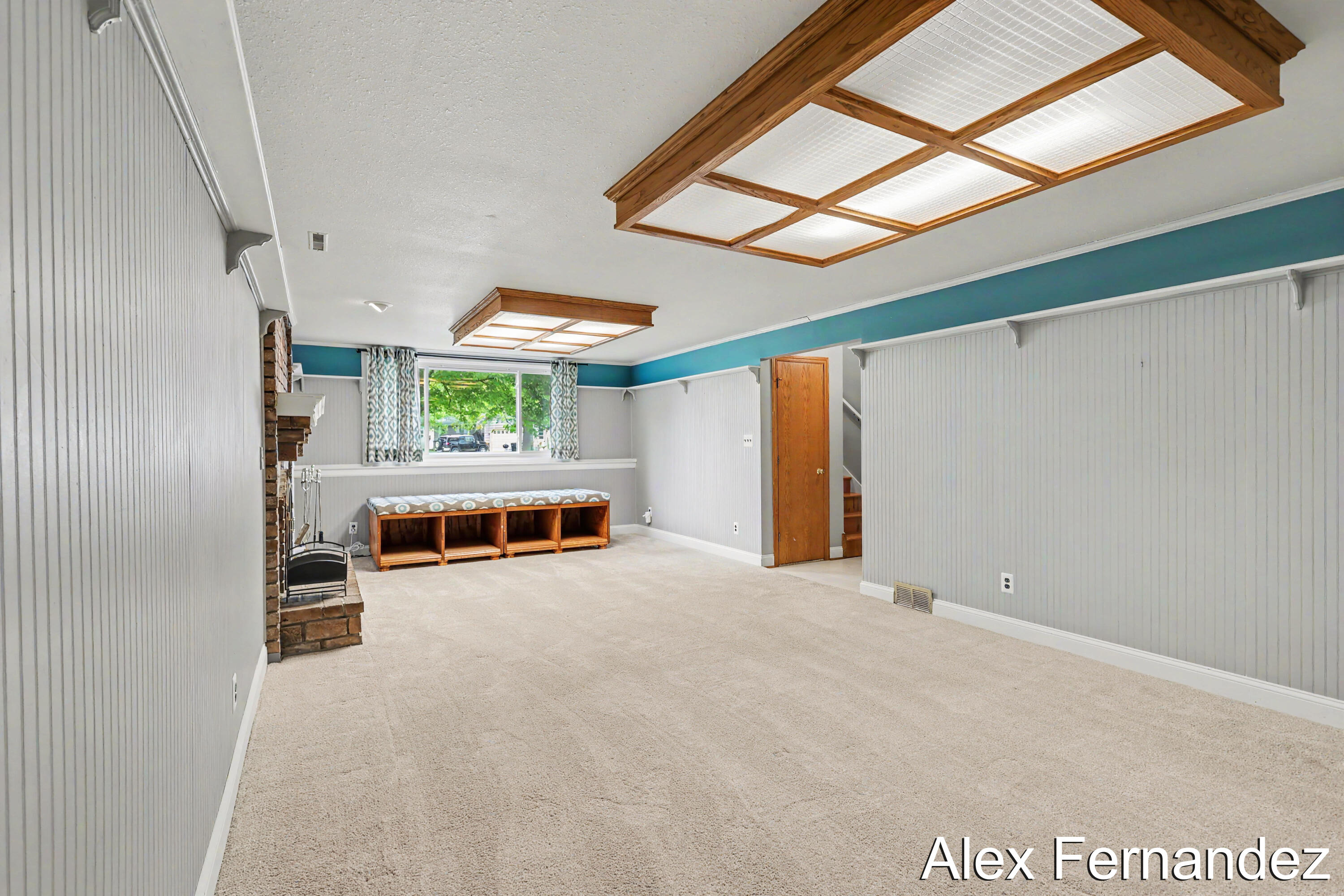 5860 Valley Lane Drive SE Grand Rapids MI 49508