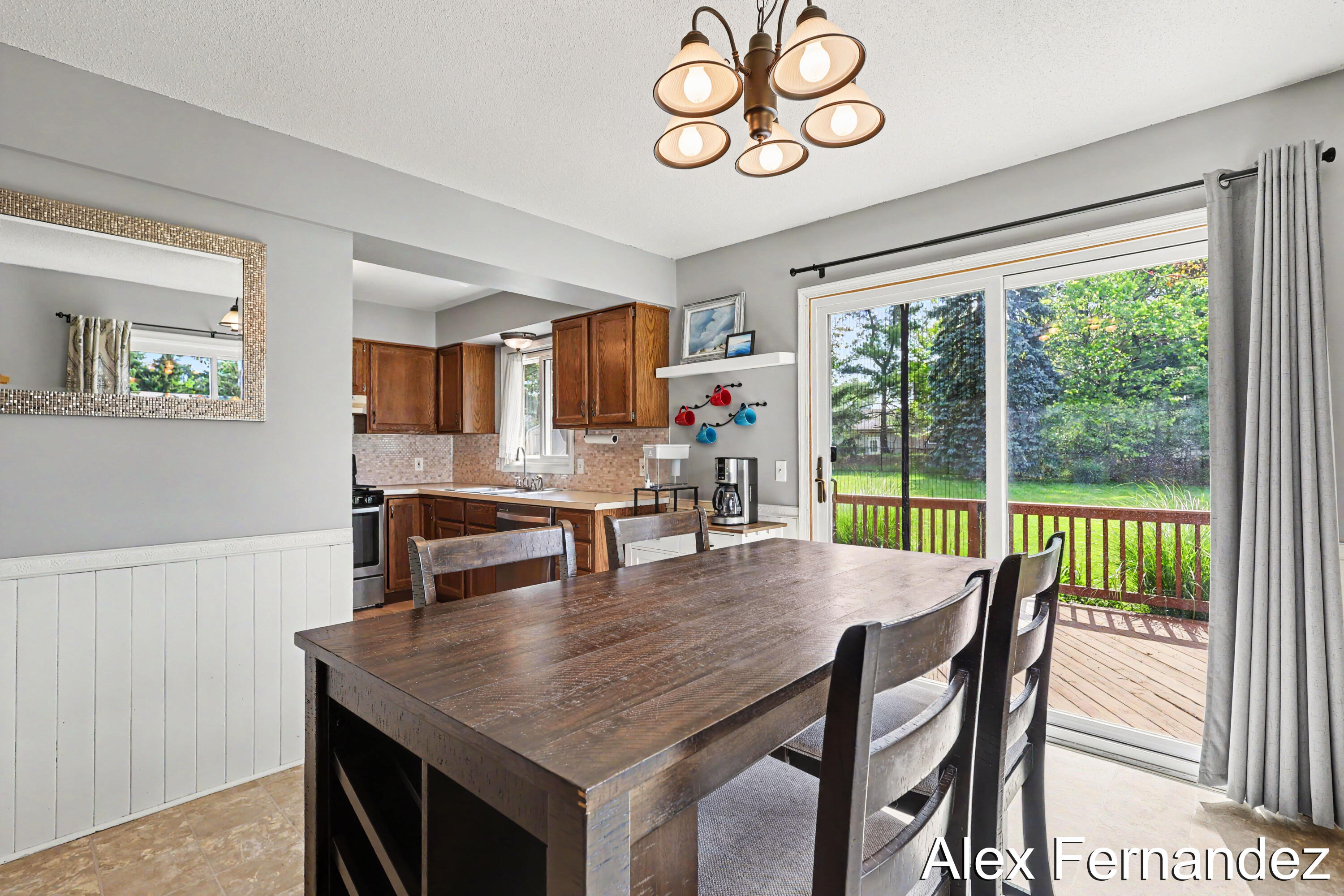 5860 Valley Lane Drive SE Grand Rapids MI 49508
