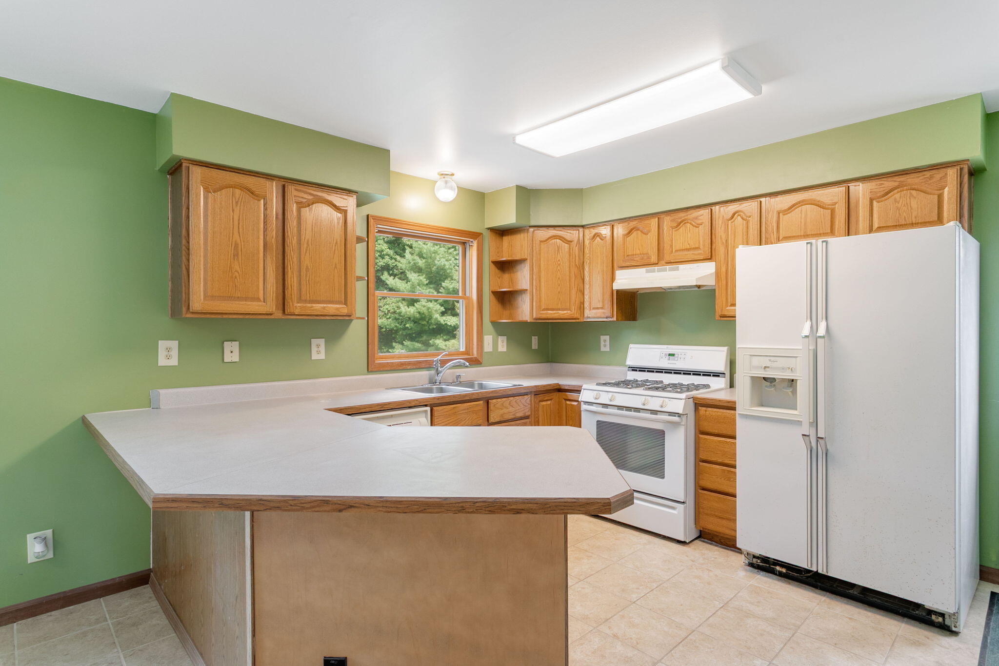28810 Coulter Street Edwardsburg MI 49112