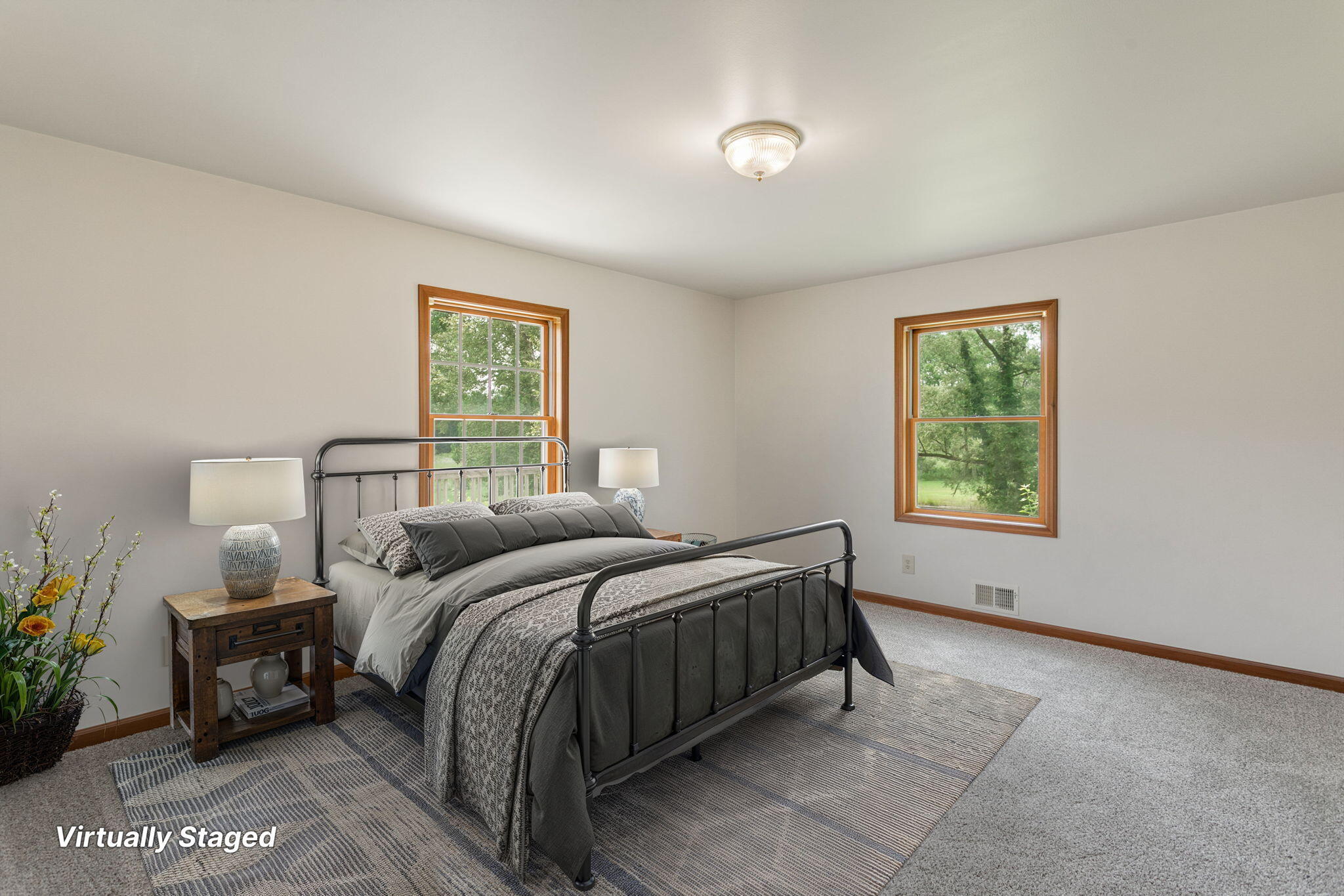 28810 Coulter Street Edwardsburg MI 49112