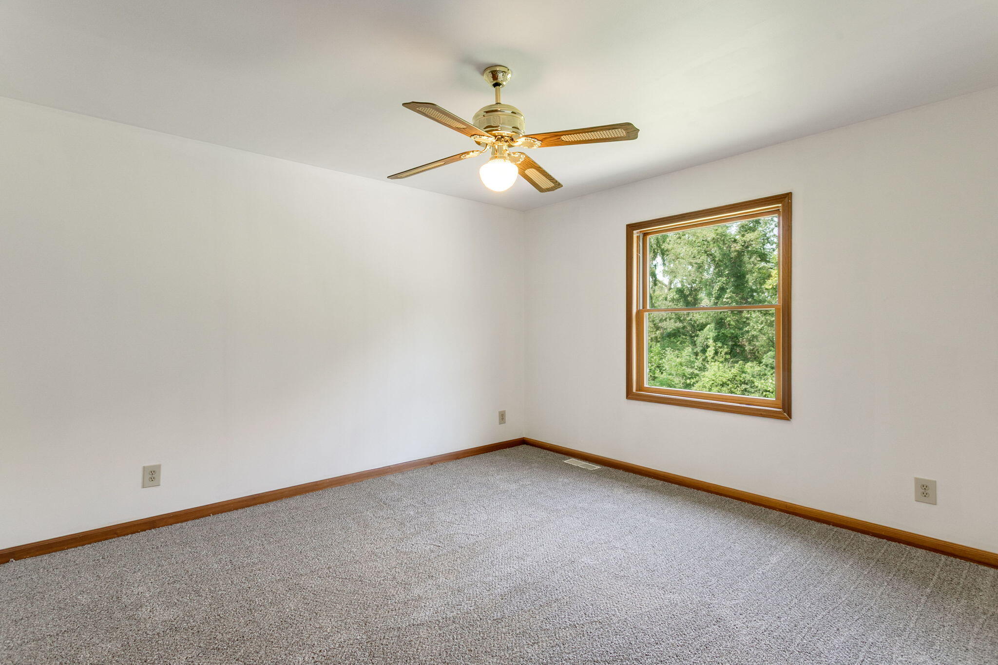 28810 Coulter Street Edwardsburg MI 49112