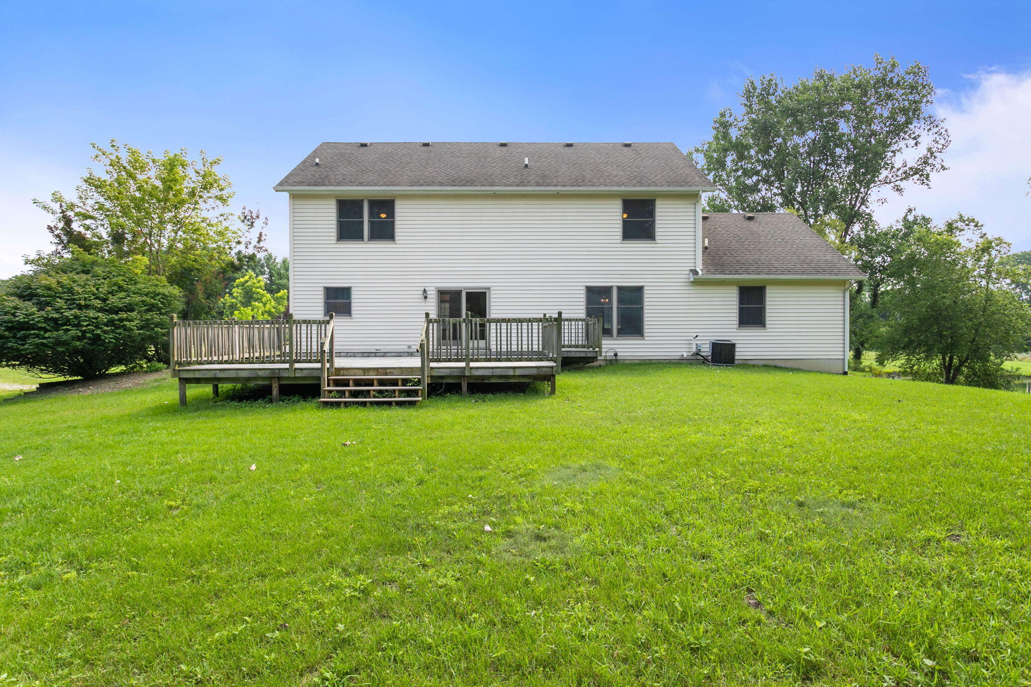 28810 Coulter Street Edwardsburg MI 49112
