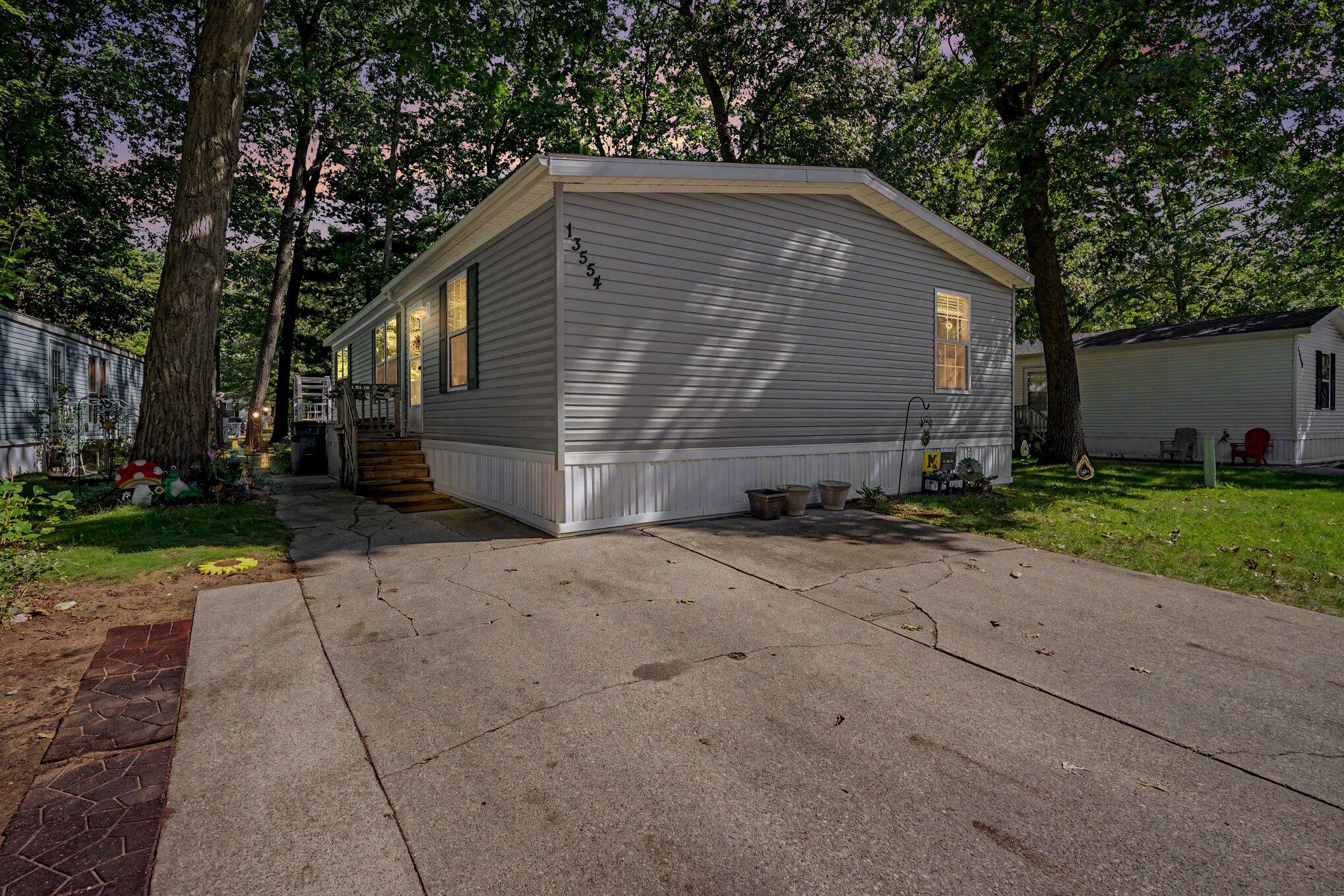 13554 Pinewood Drive Grand Haven MI 49417