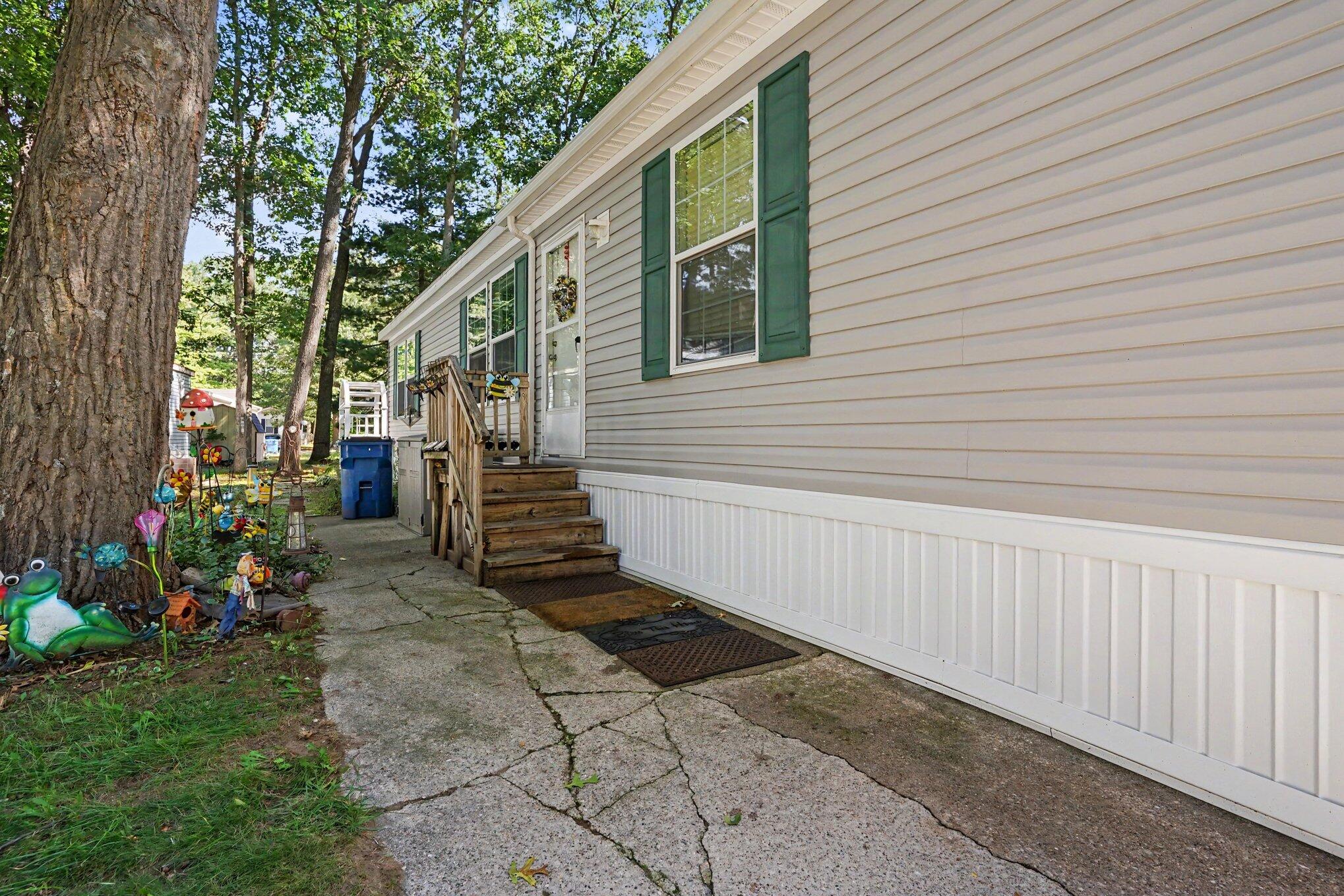 13554 Pinewood Drive Grand Haven MI 49417