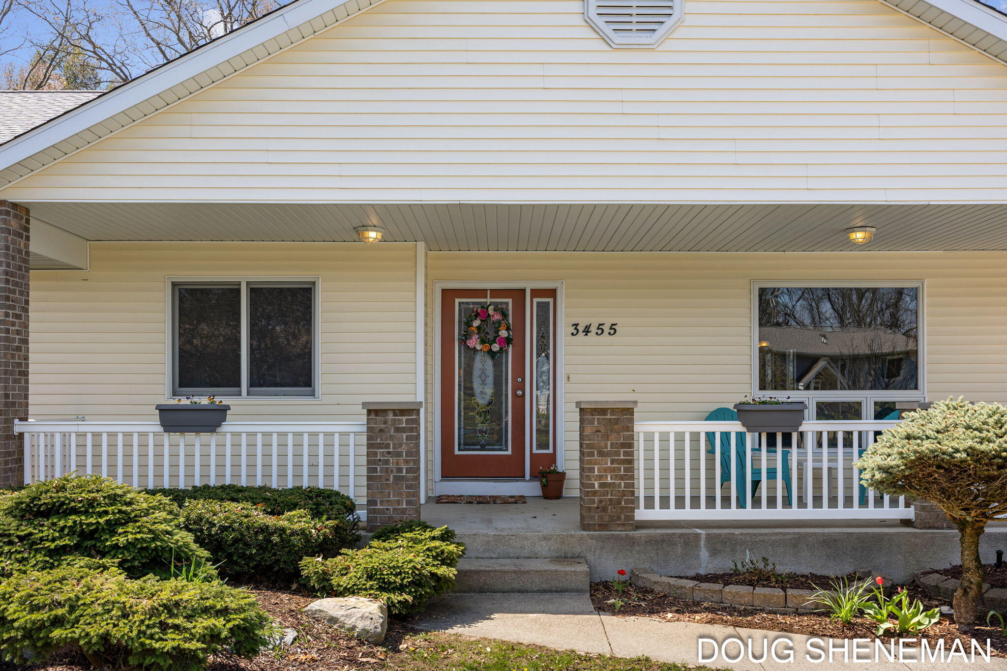 3455 Valley View Drive Muskegon MI 49444