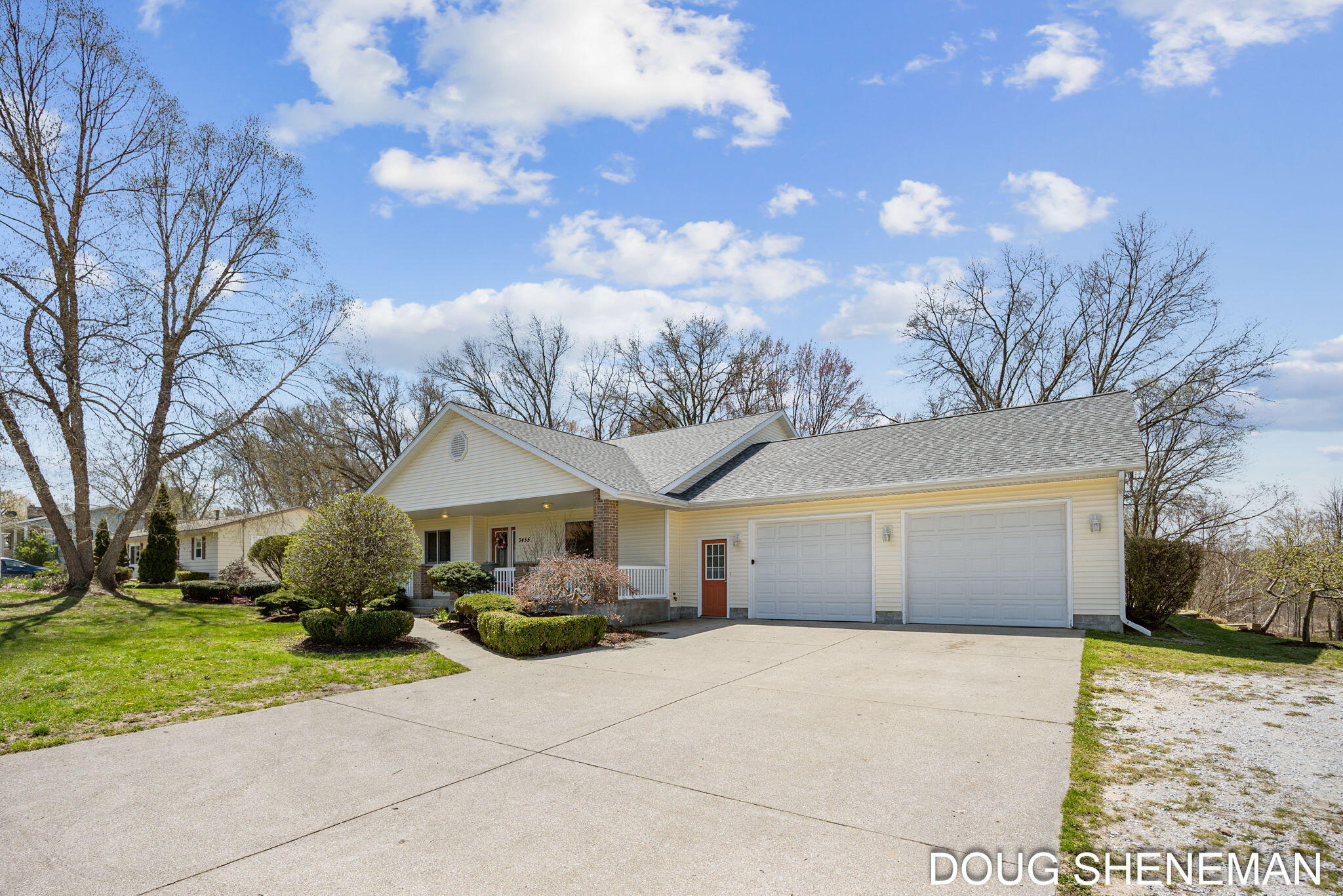 3455 Valley View Drive Muskegon MI 49444