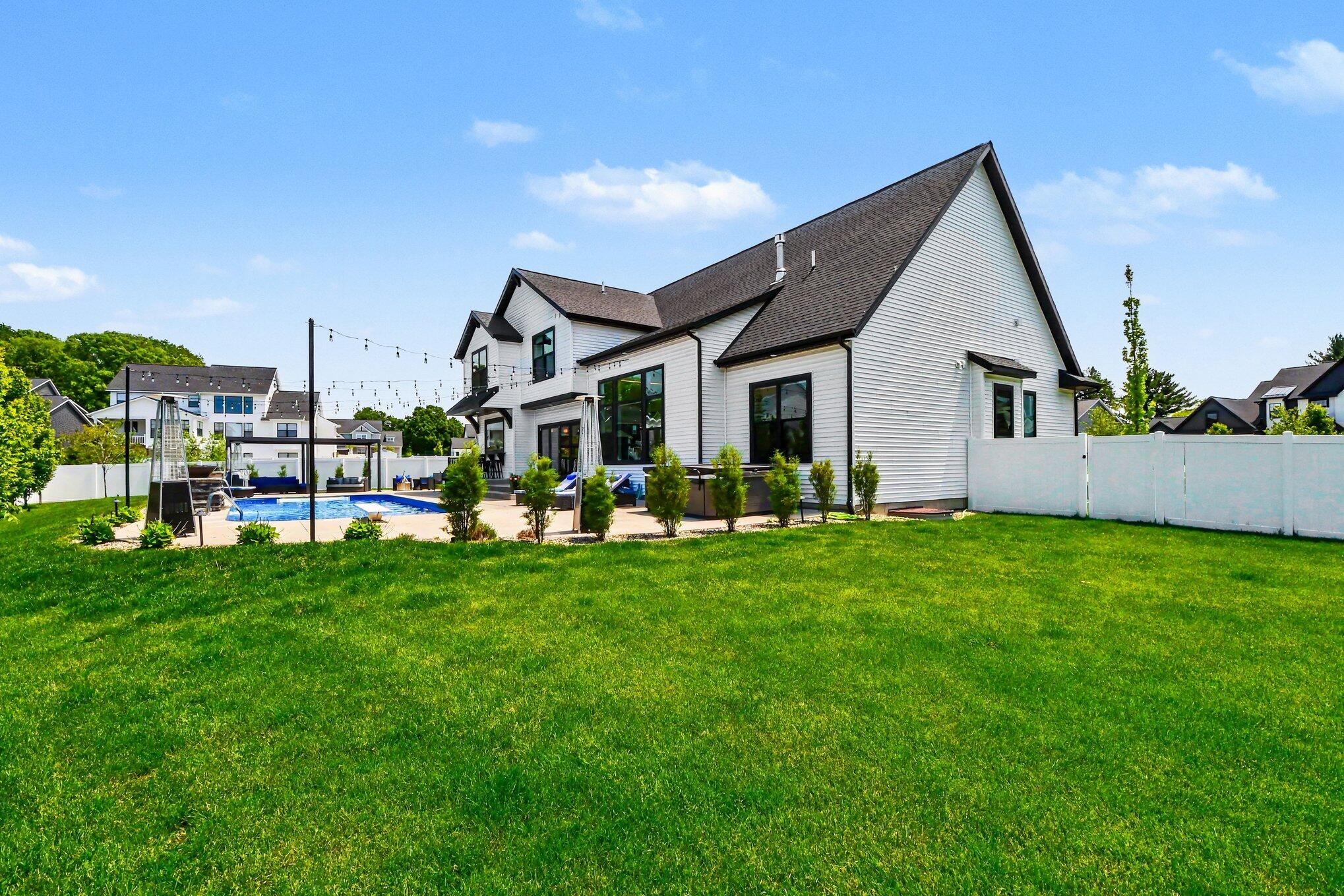 8251 Country Rail Drive SW Byron Center MI 49315