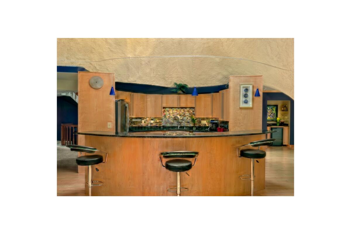 2755 N 9th Street Kalamazoo MI 49009
