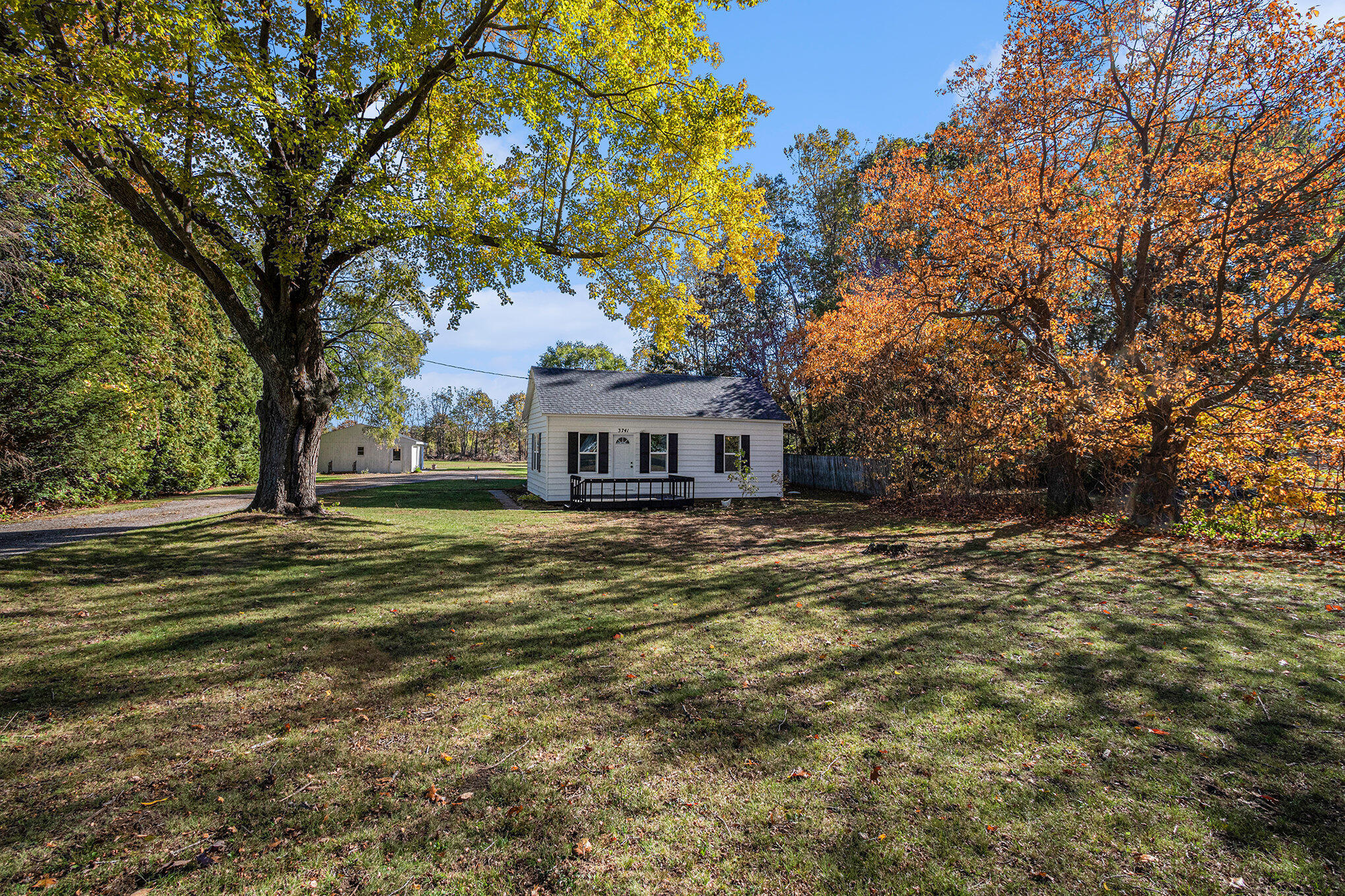 3741 Riverside Road Benton Harbor MI 49022