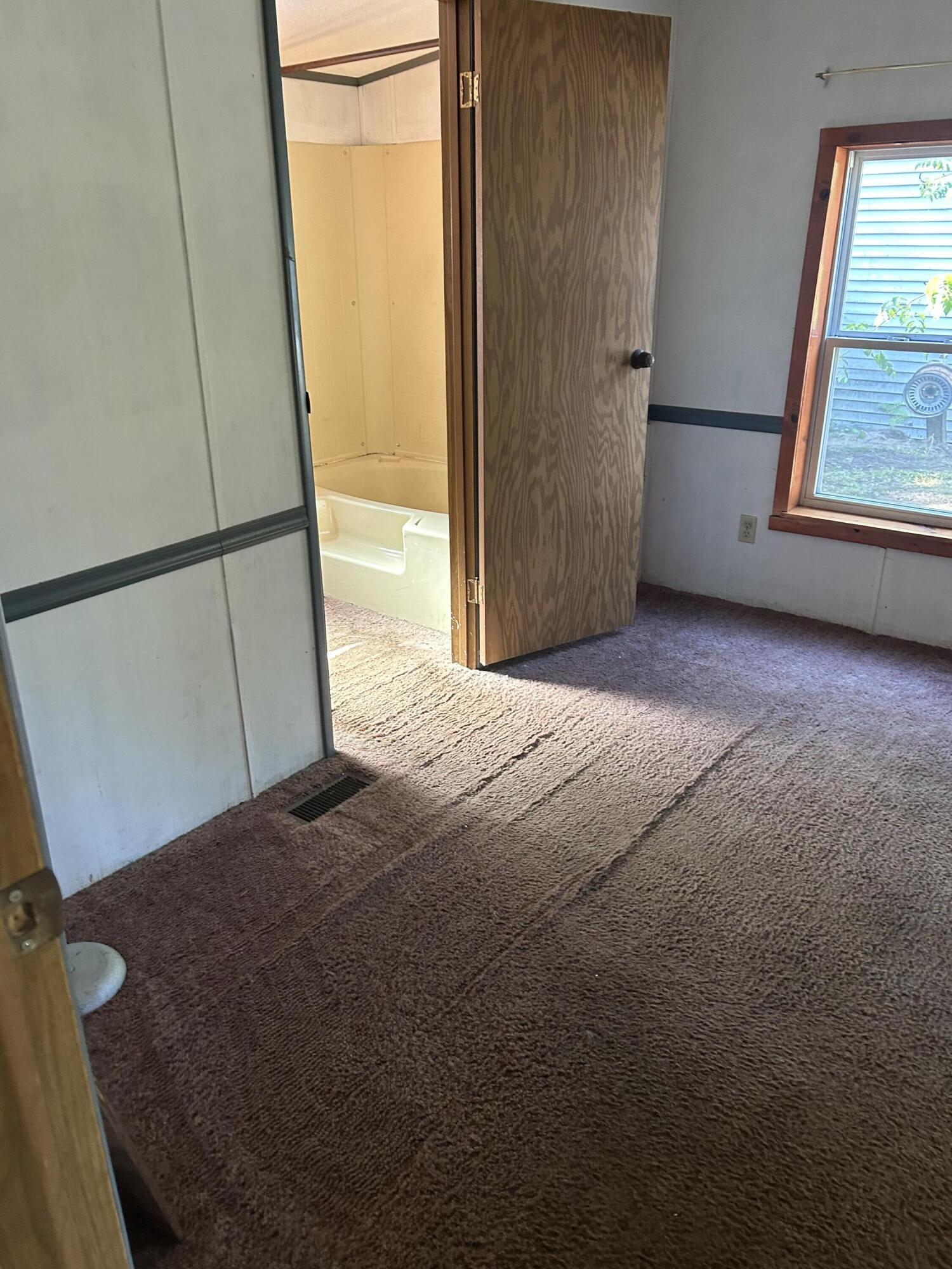 5281 123rd Avenue Fennville MI 49408