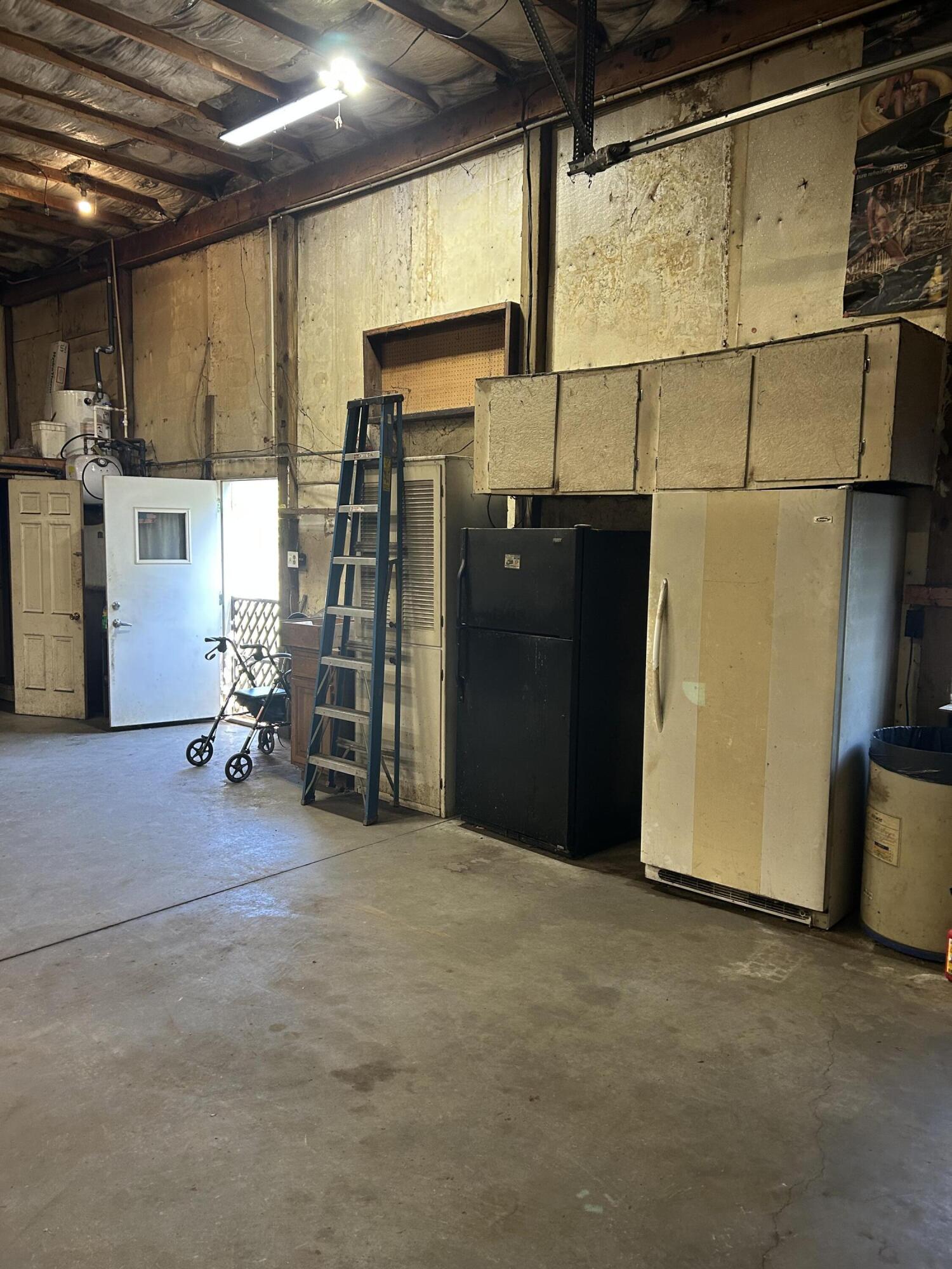 5281 123rd Avenue Fennville MI 49408