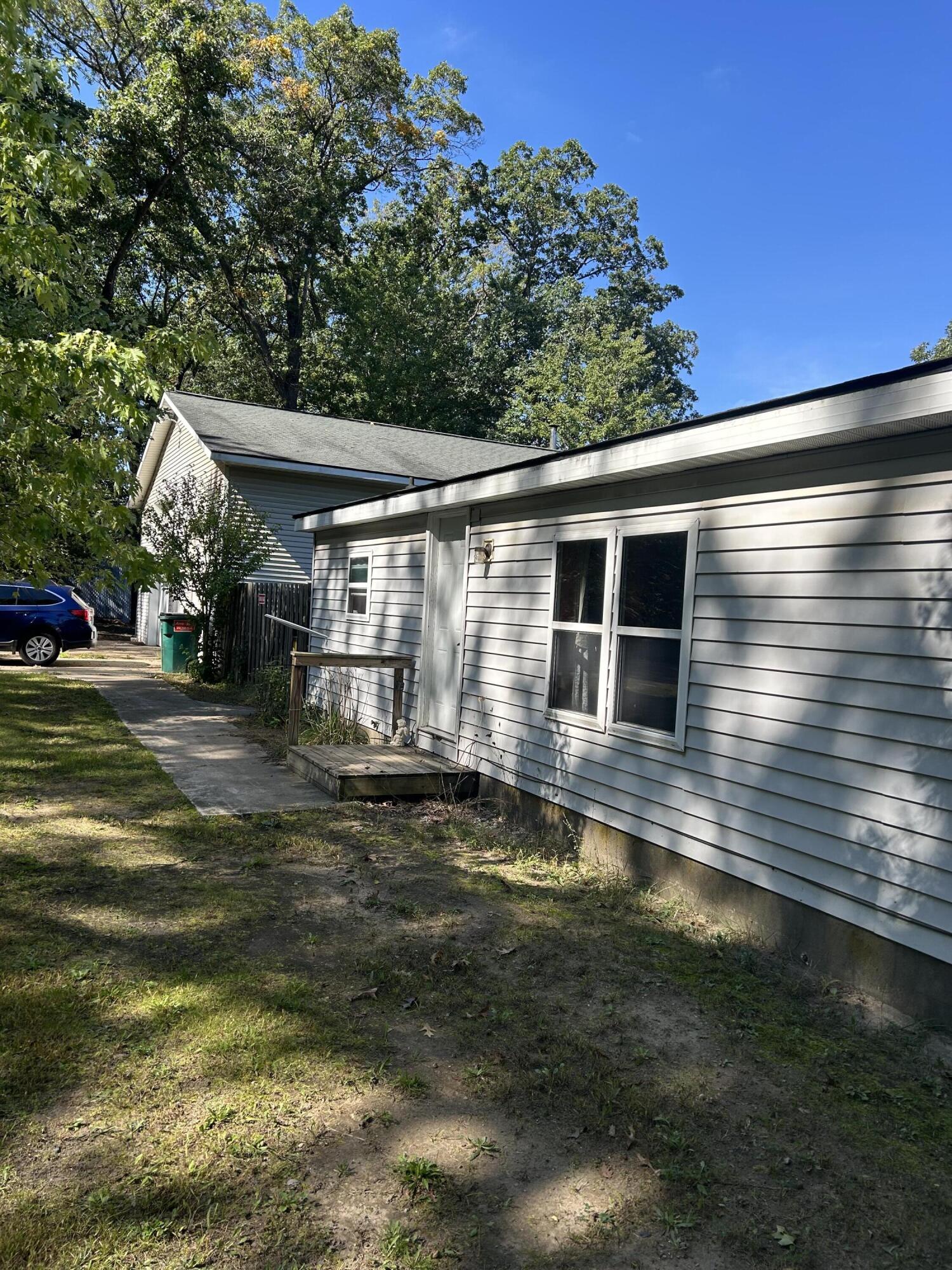 5281 123rd Avenue Fennville MI 49408