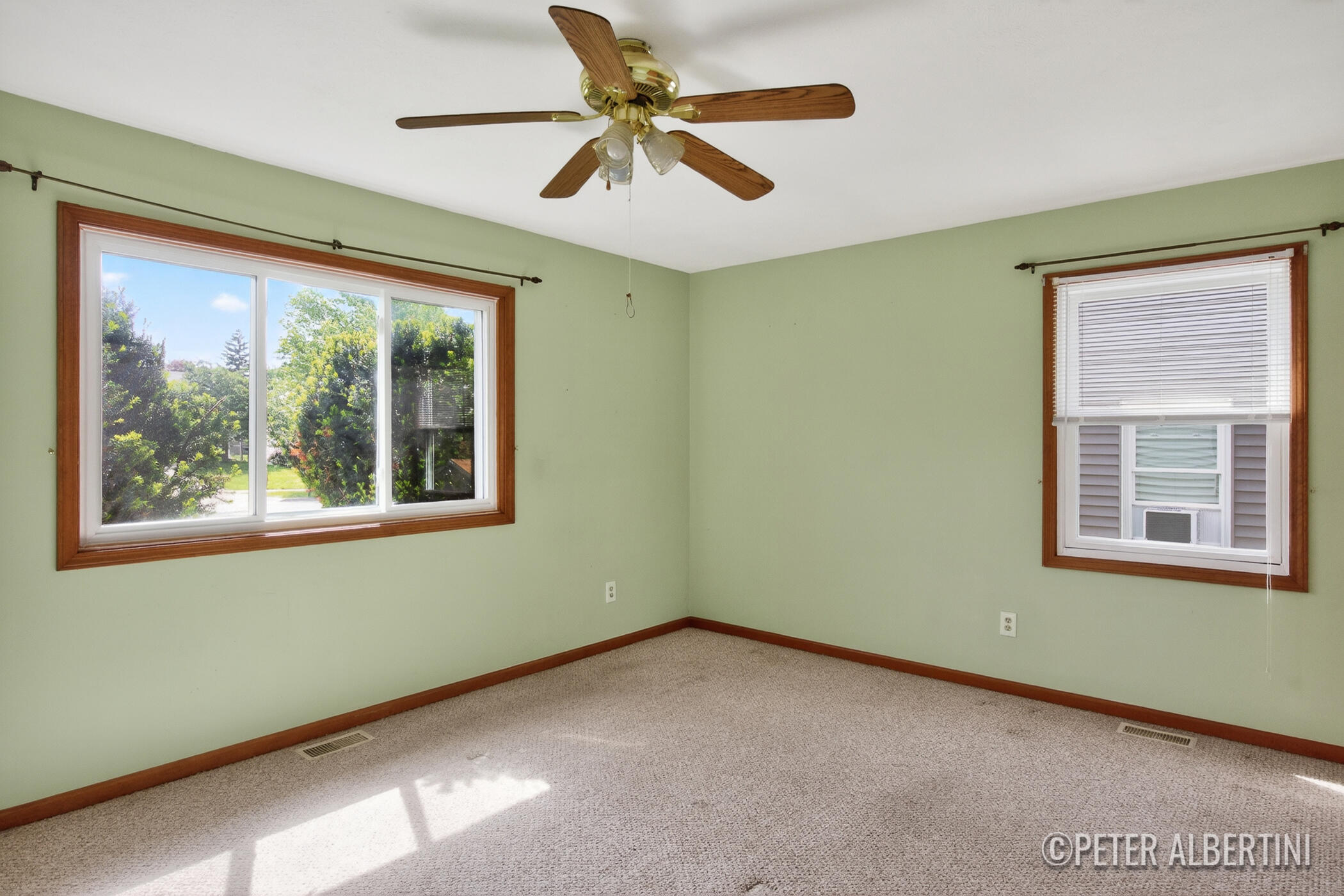 461 Macomb Avenue NW Grand Rapids MI 49534