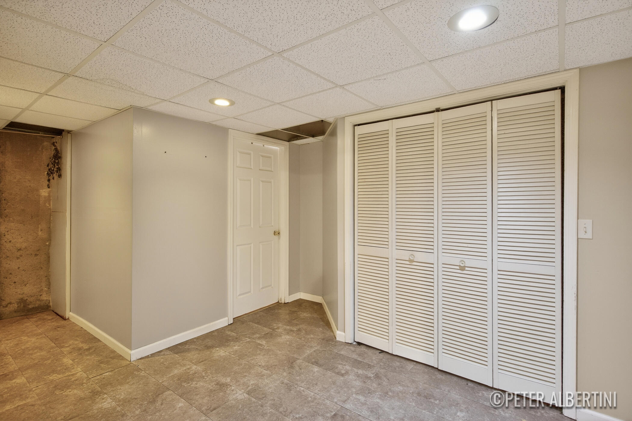 461 Macomb Avenue NW Grand Rapids MI 49534