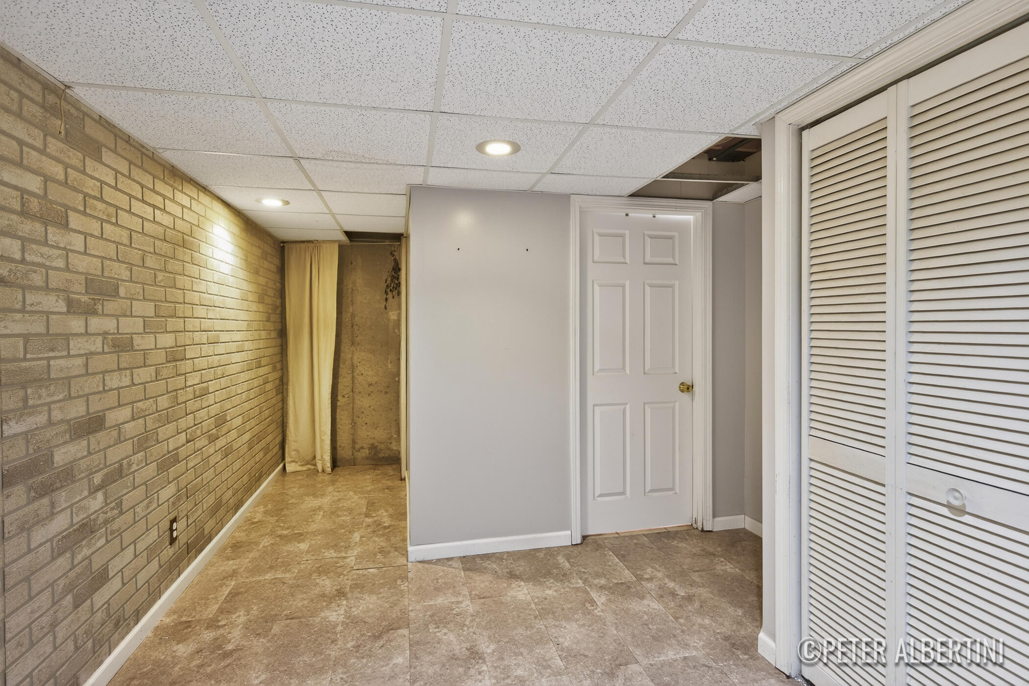 461 Macomb Avenue NW Grand Rapids MI 49534