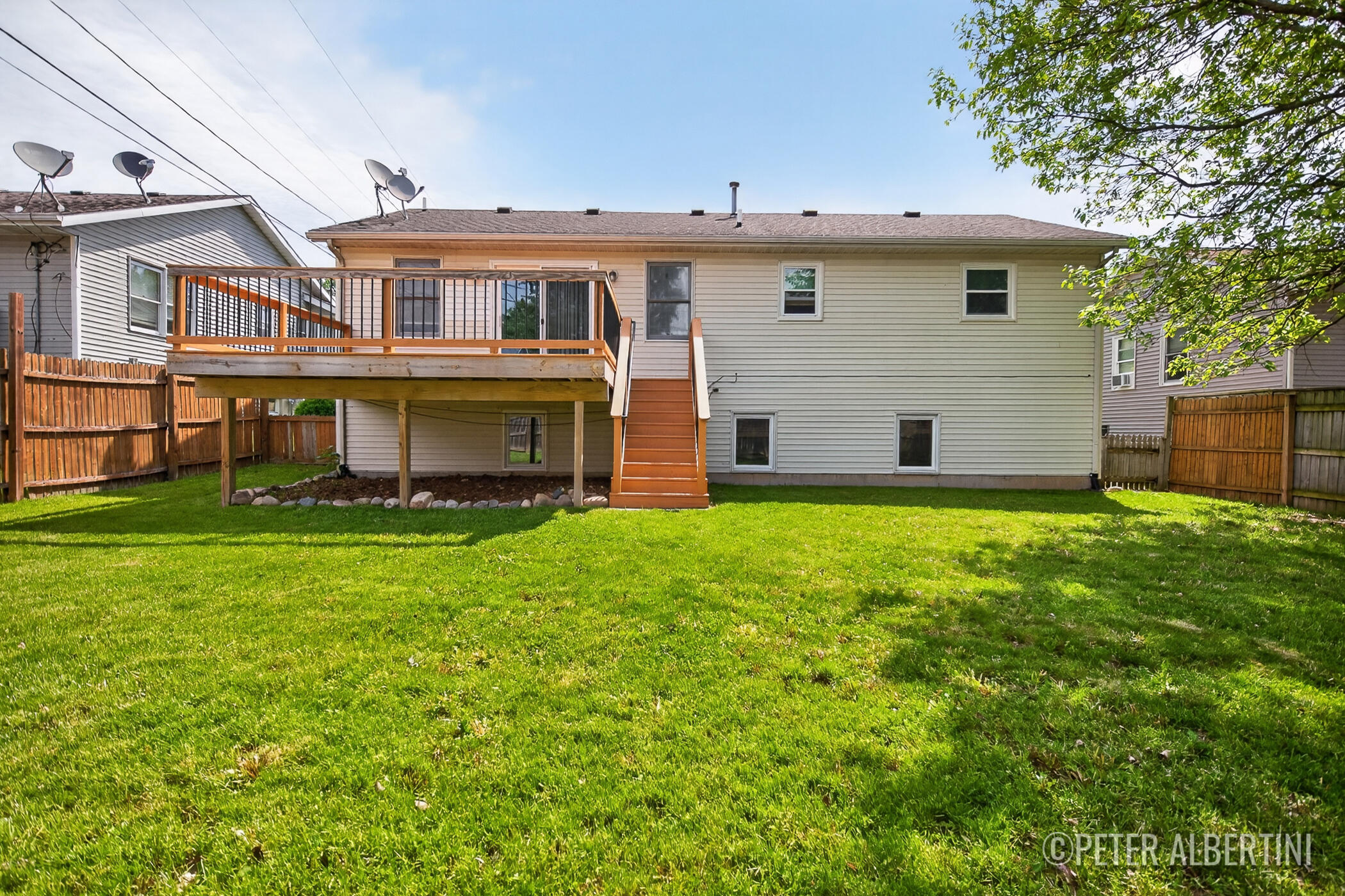 461 Macomb Avenue NW Grand Rapids MI 49534
