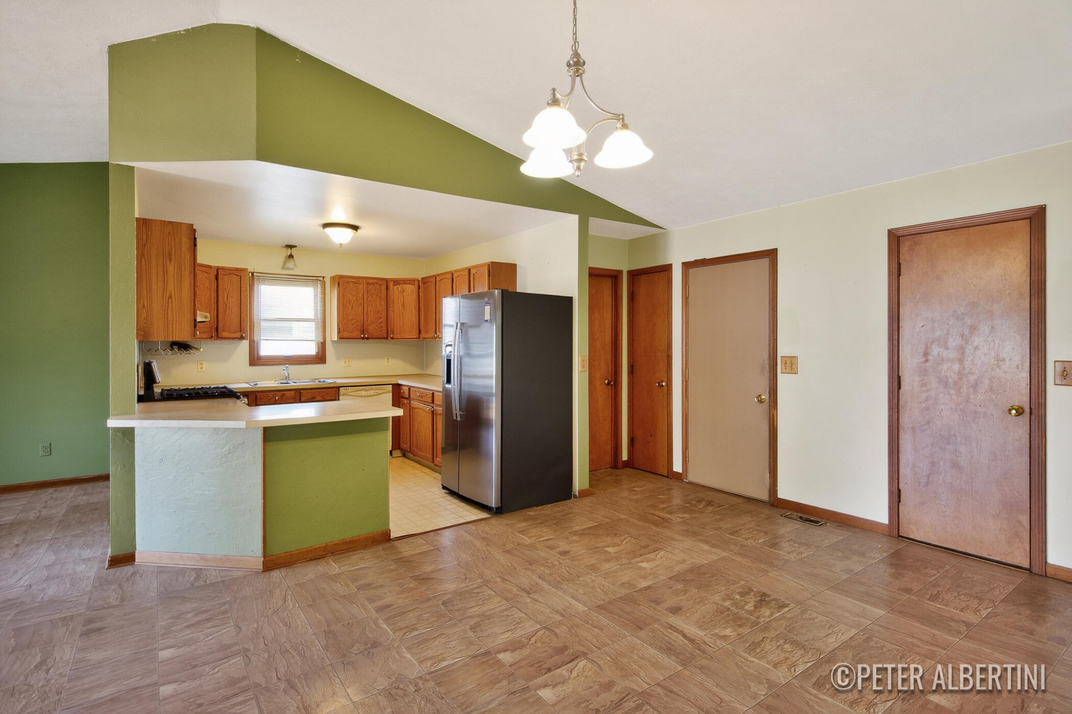 461 Macomb Avenue NW Grand Rapids MI 49534