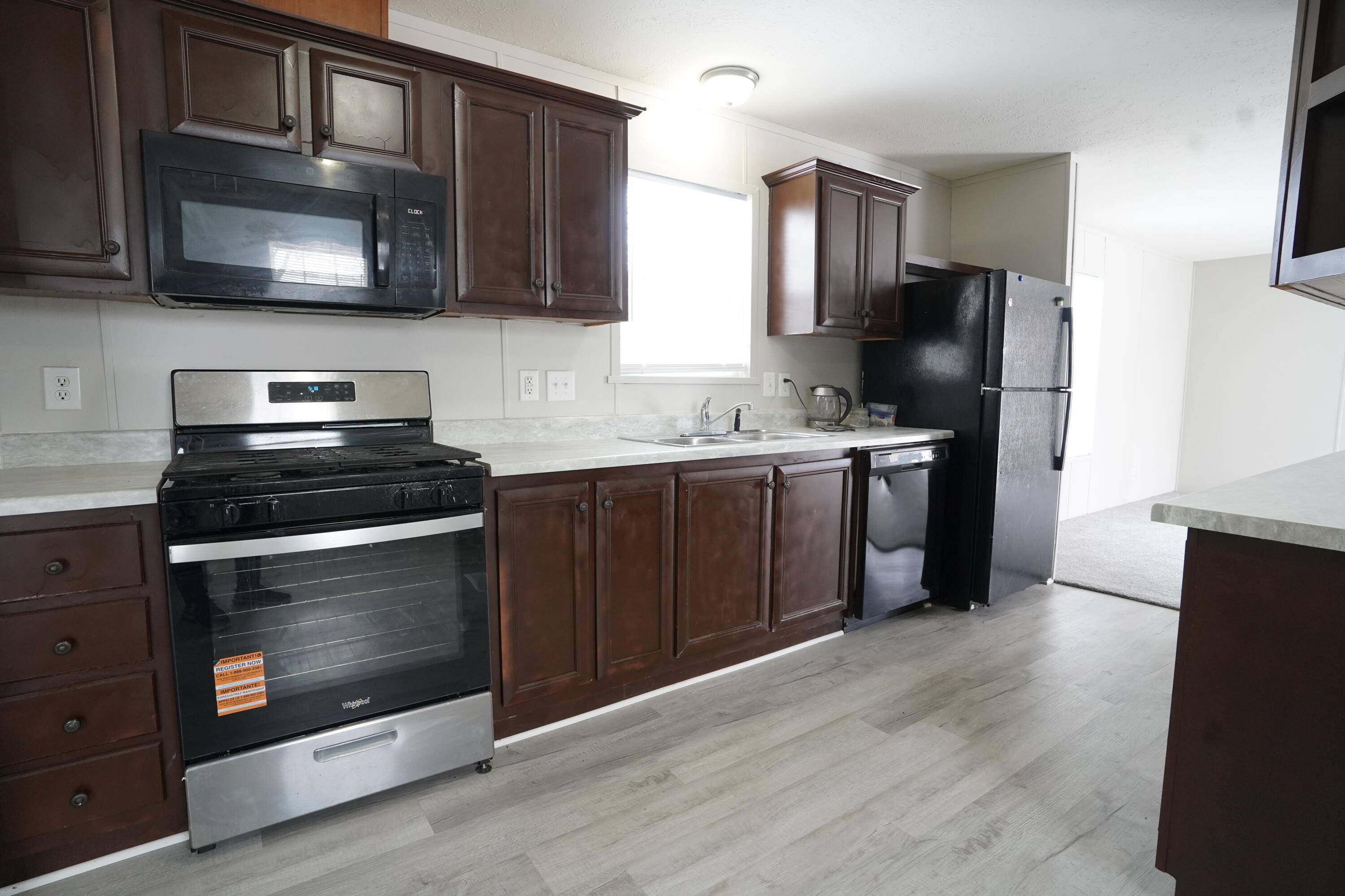 1906 Hawk Drive Kalamazoo MI 49008