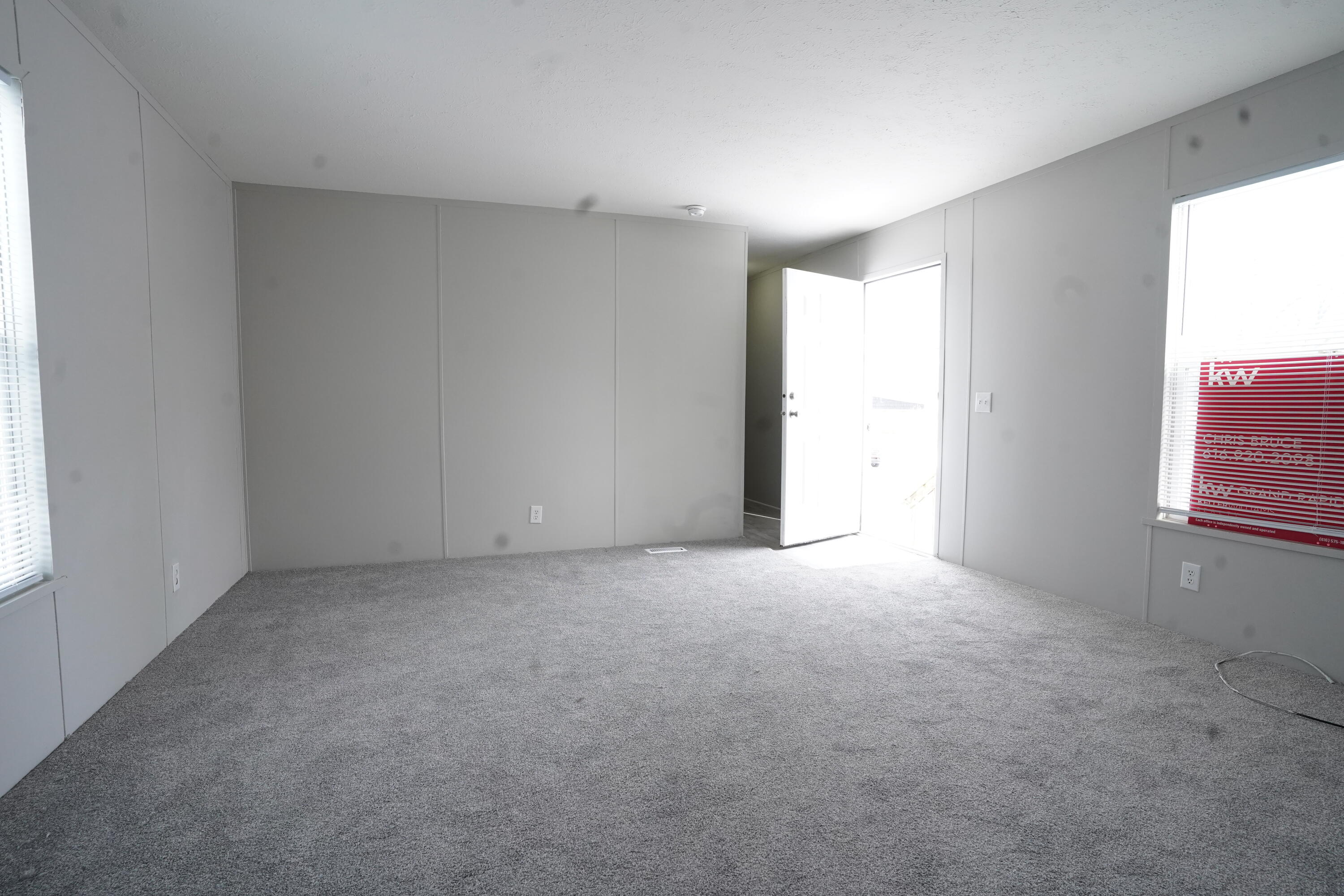 1906 Hawk Drive Kalamazoo MI 49008