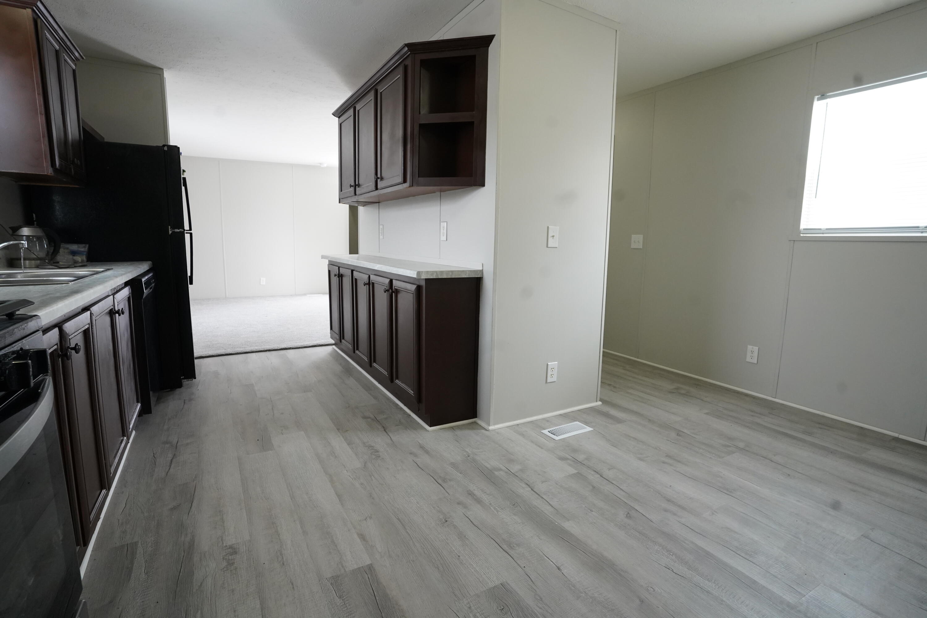 1906 Hawk Drive Kalamazoo MI 49008