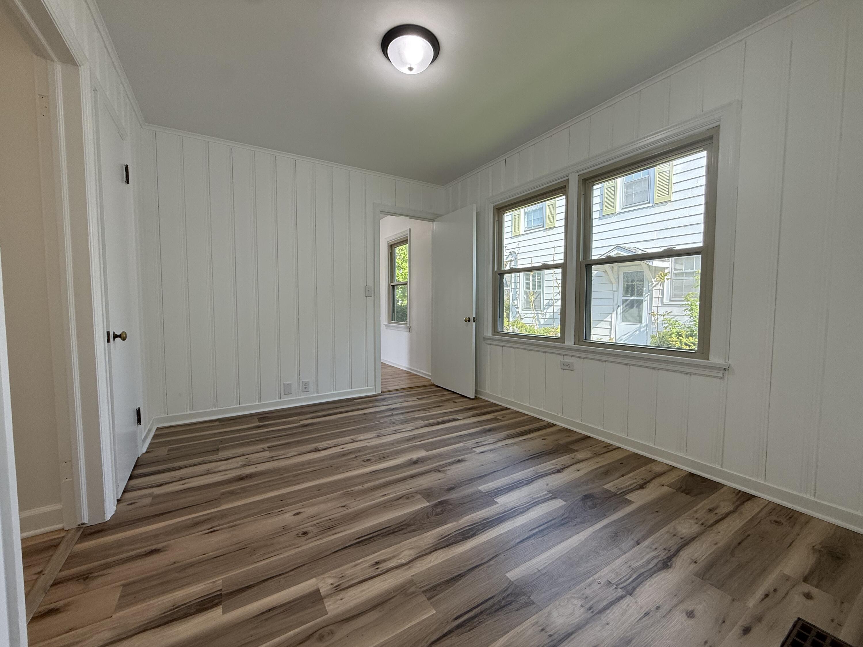 1350 Giddings Avenue SE Grand Rapids MI 49506